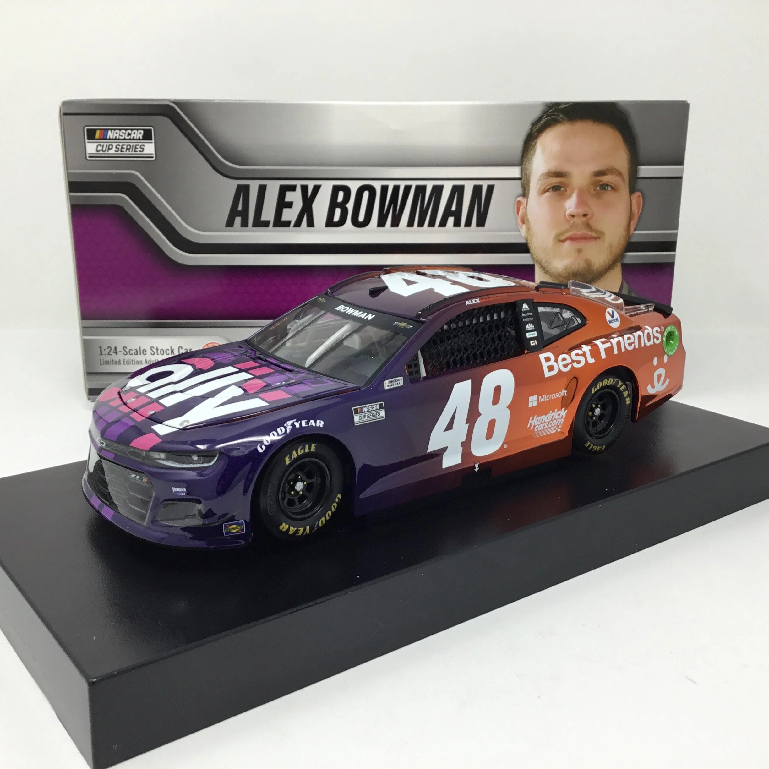 Alex Bowman 2021 Ally Best Friends Color Chrome 1:24 Diecast