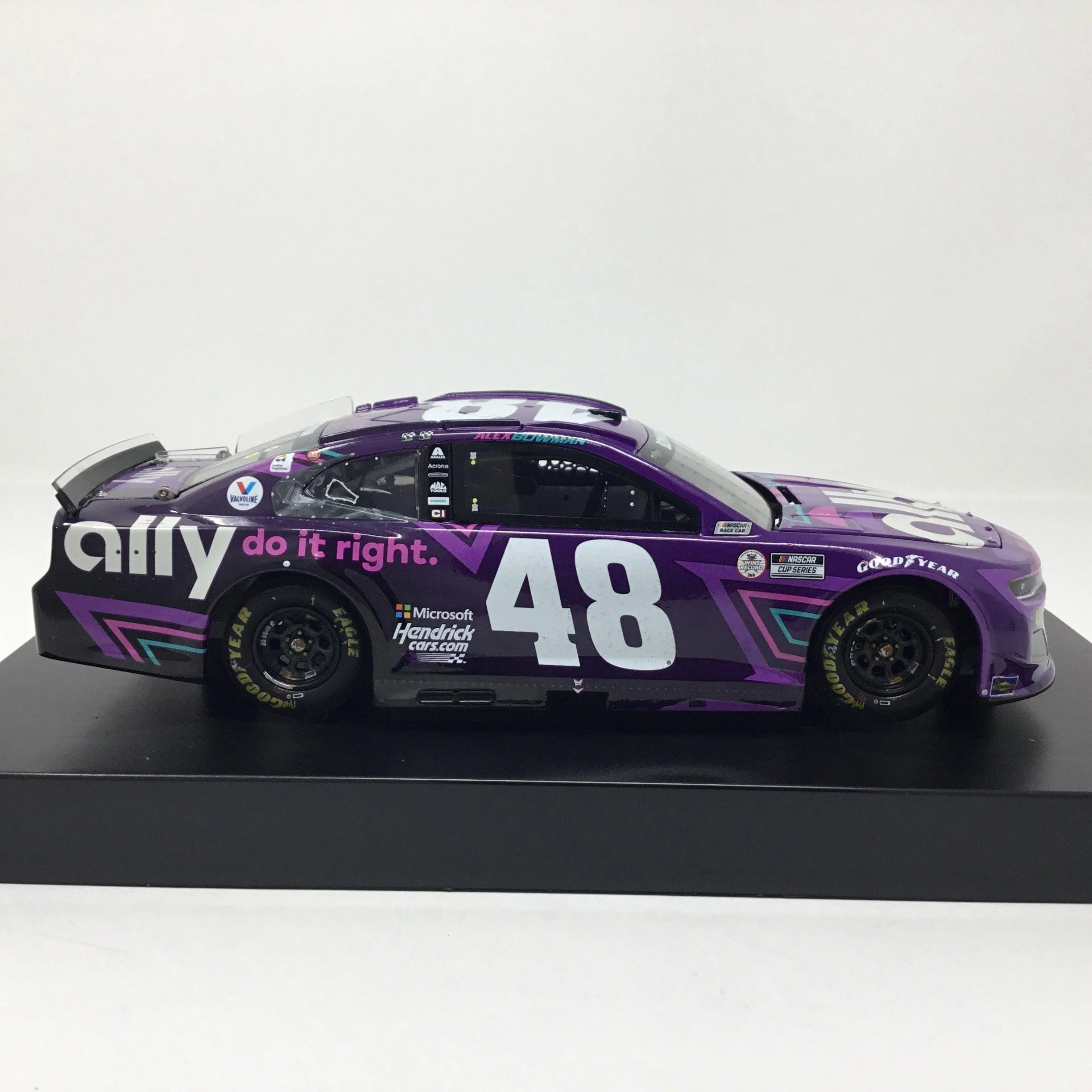 Alex Bowman 2021 Ally Pocono Race Win Elite 1:24 Diecast - Image 4
