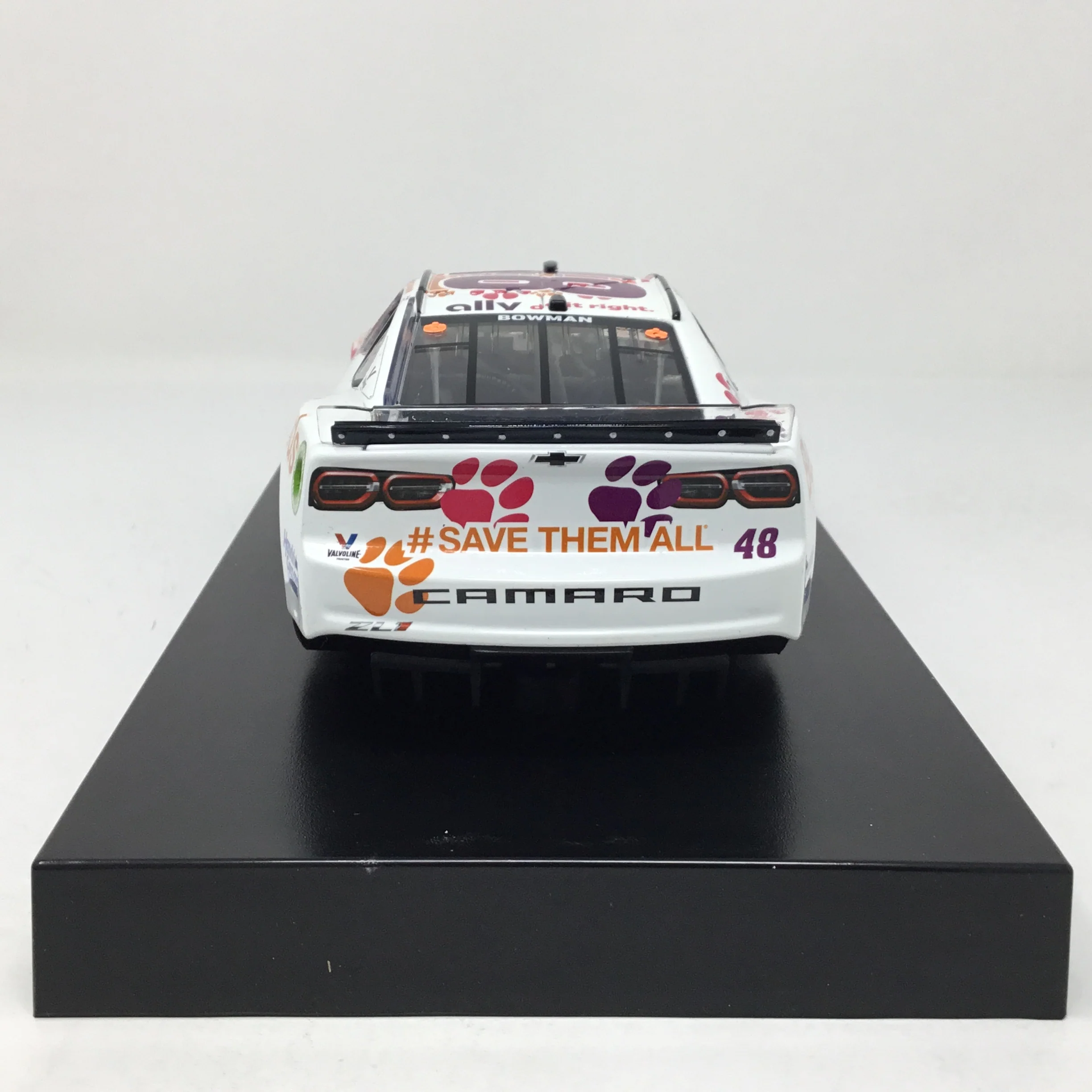 Alex Bowman 2023 Ally Best Friends 1:24 Elite Diecast - Image 5