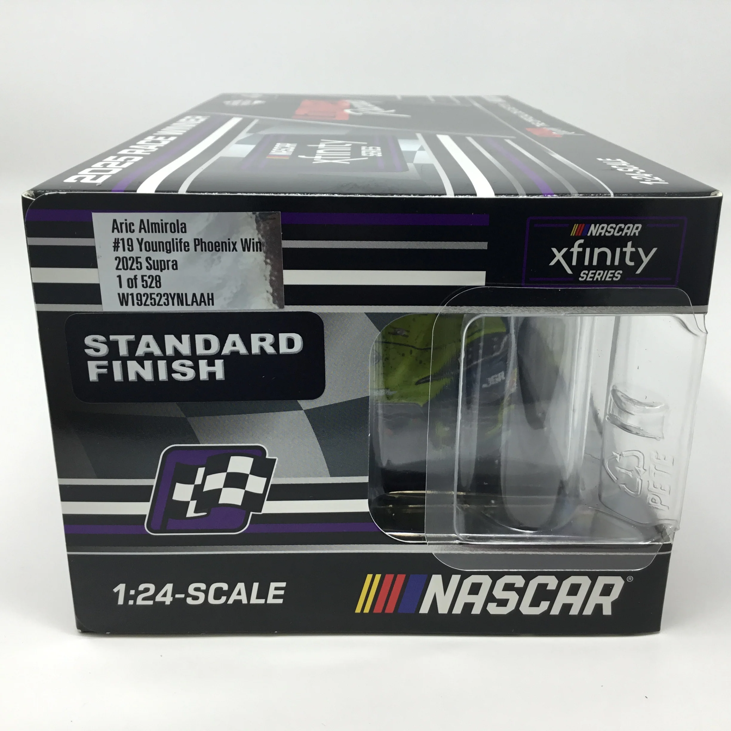 Aric Almirola 2025 Younglife Phoenix Race Win 1:24 Diecast - Image 6