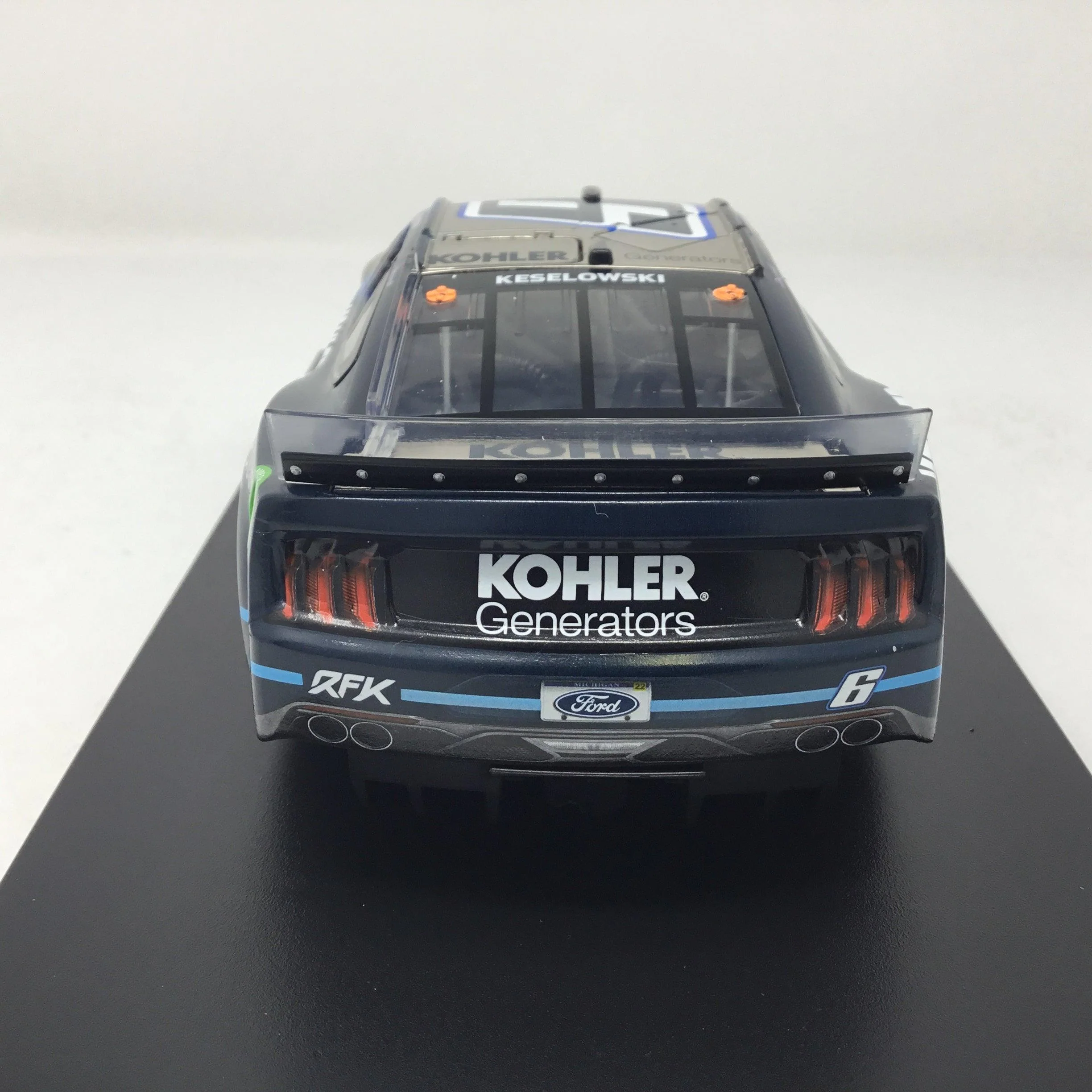 Brad Keselowski 2022 Kohler Color Chrome 1:24 Diecast - Image 5