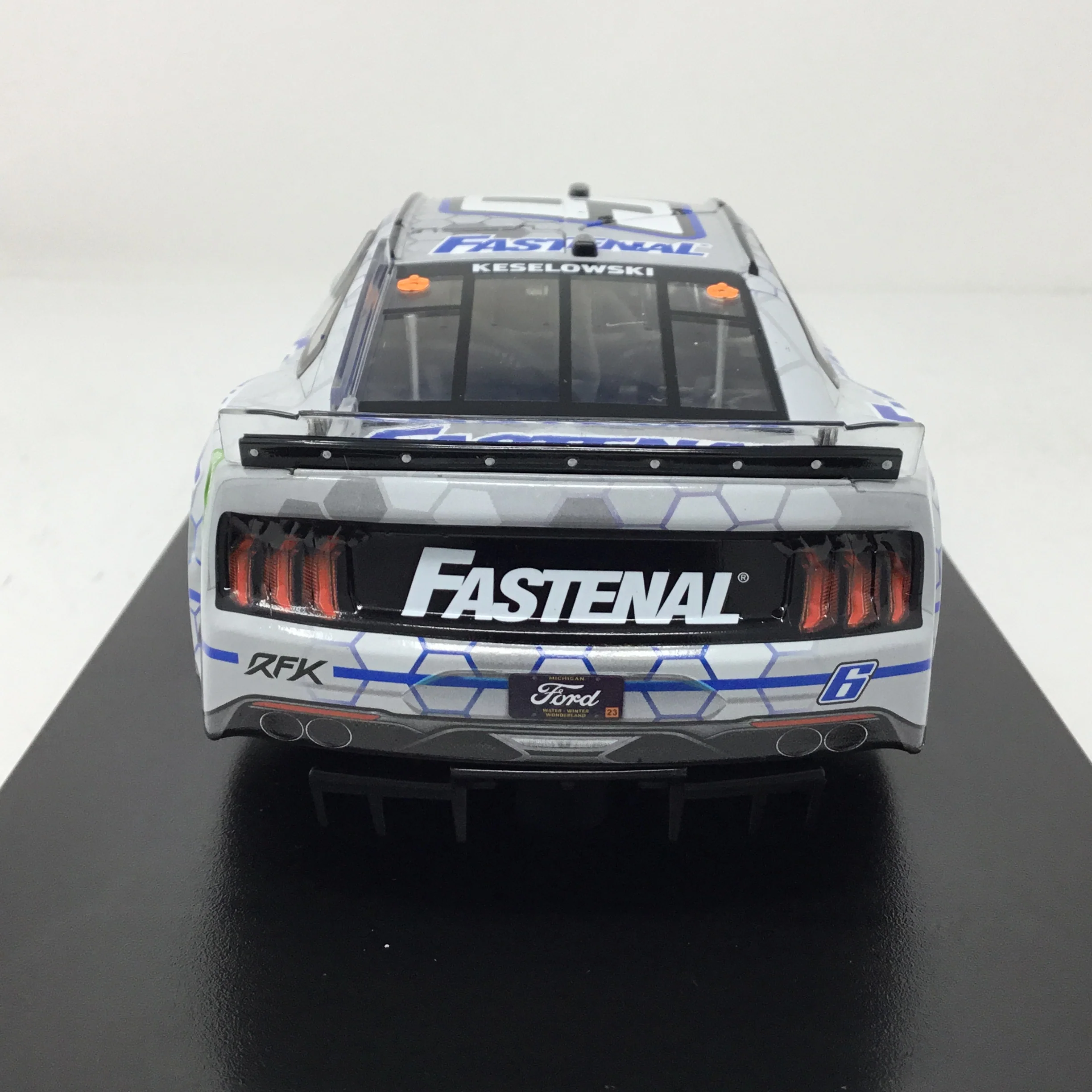 Brad Keselowski 2023 Fastenal Foil Number 1:24 Elite Diecast - Image 5