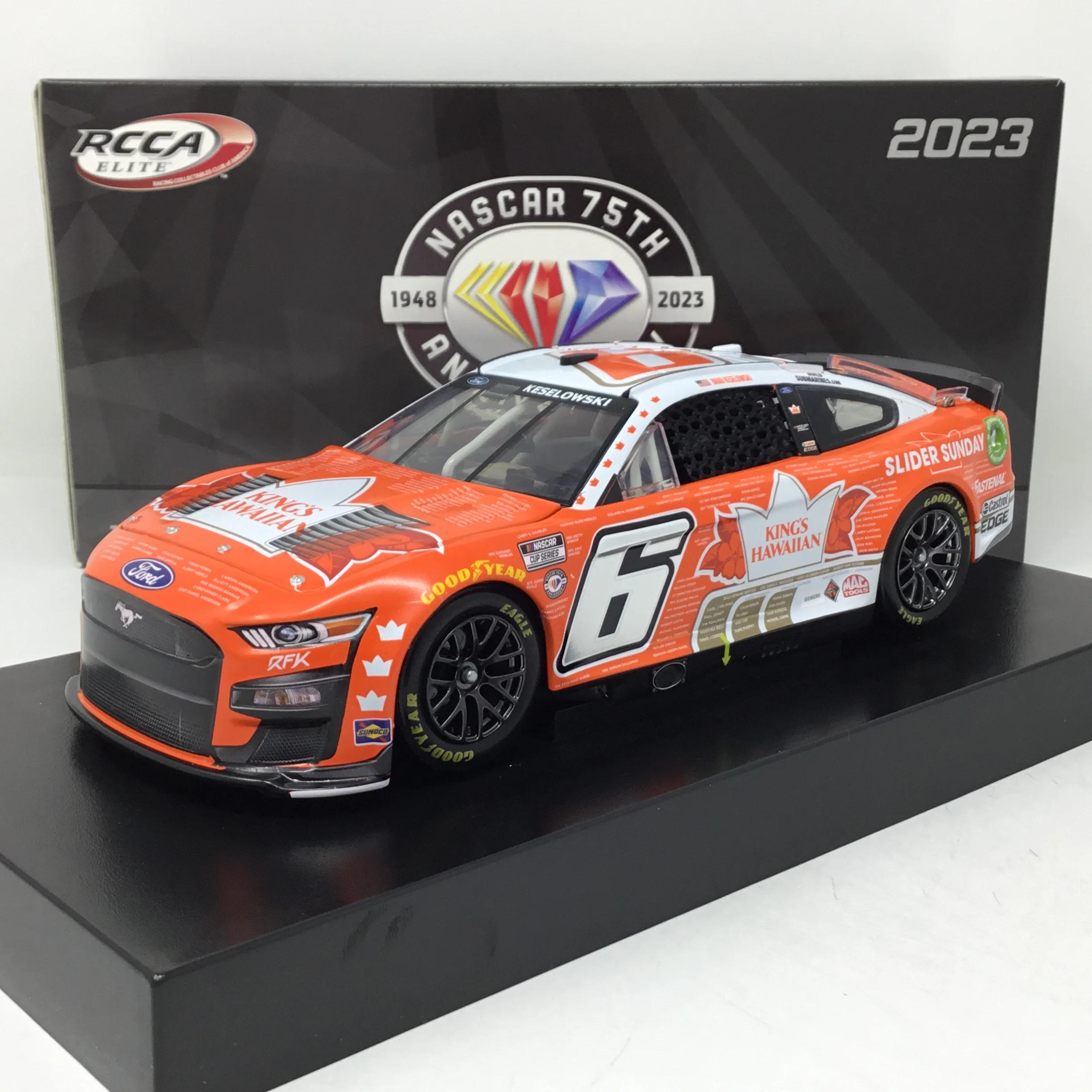 Brad Keselowski 2023 King's Hawaiian Tribute To Veterans Foil Number 1:24 Elite Diecast