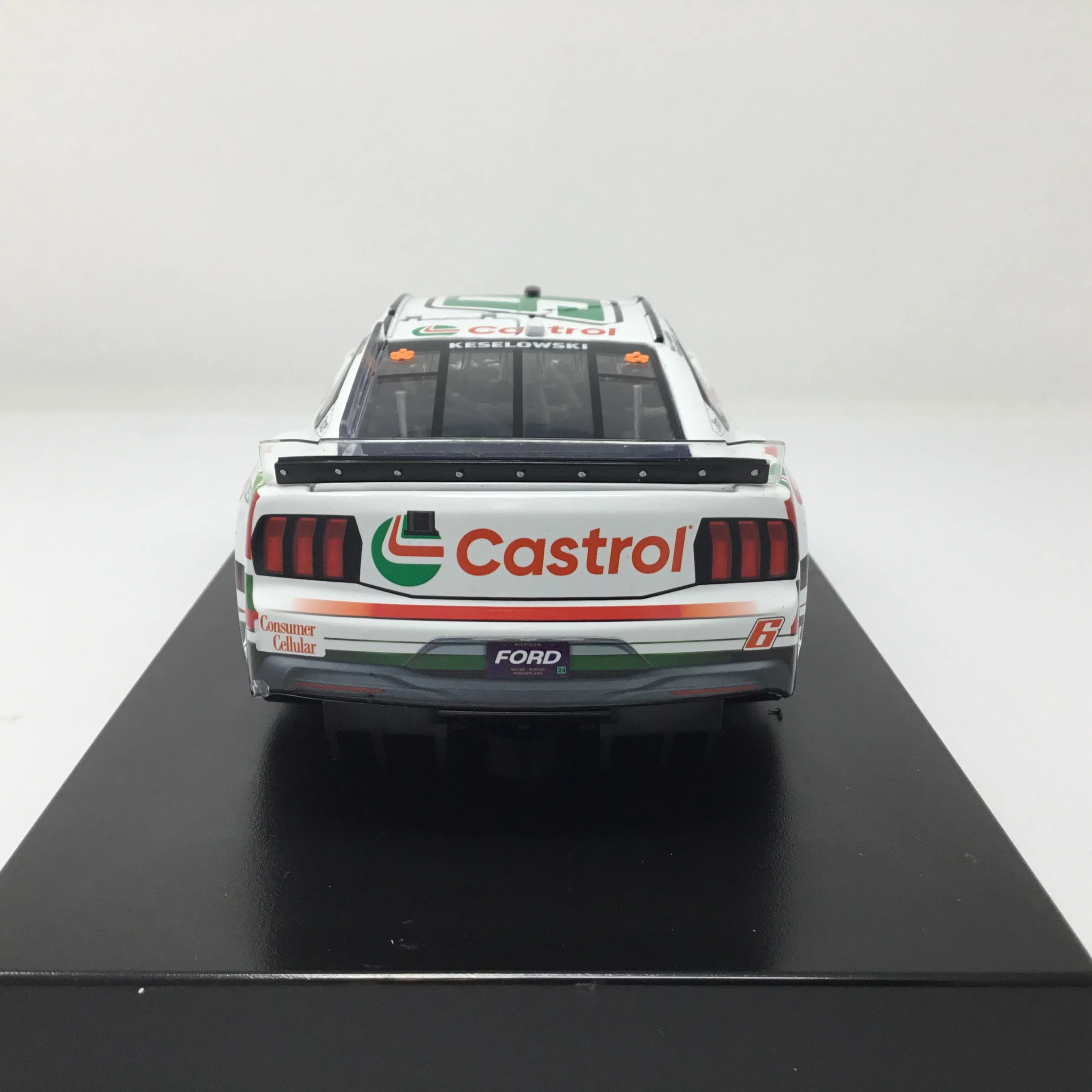 Brad Keselowski 2024 Castrol 125 Years Forward Foil Number 1:24 Diecast - Image 5