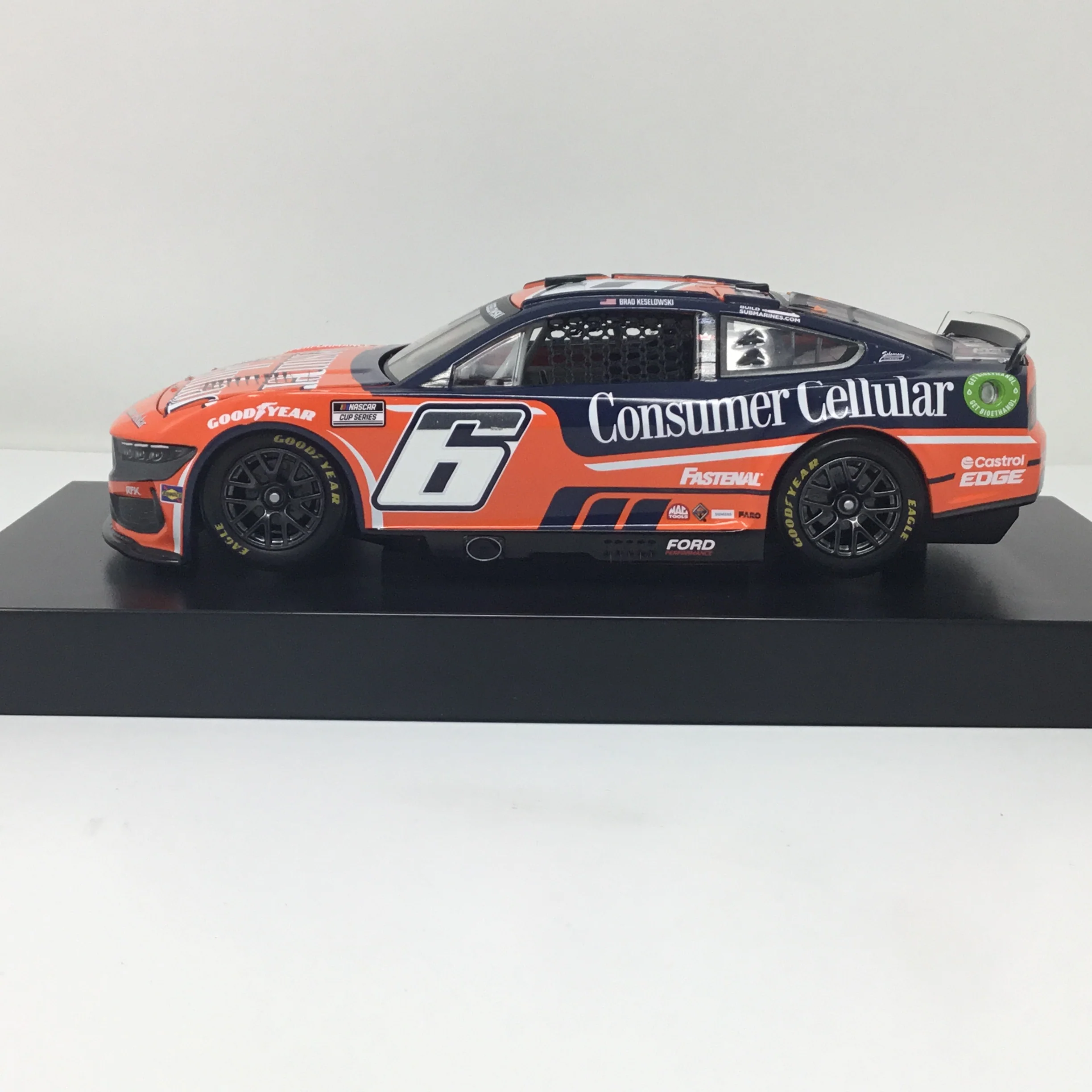Brad Keselowski 2024 Consumer Cellular Foil Number 1:24 Diecast - Image 2