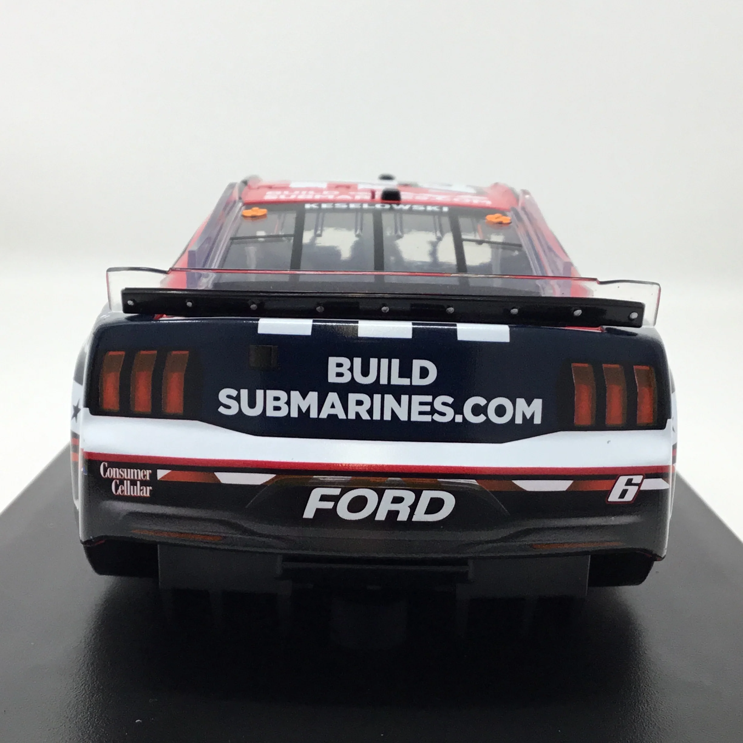 Brad Keselowski 2025 Buildsubmarines.com Salutes Foil Number 1:24 Diecast - Image 5