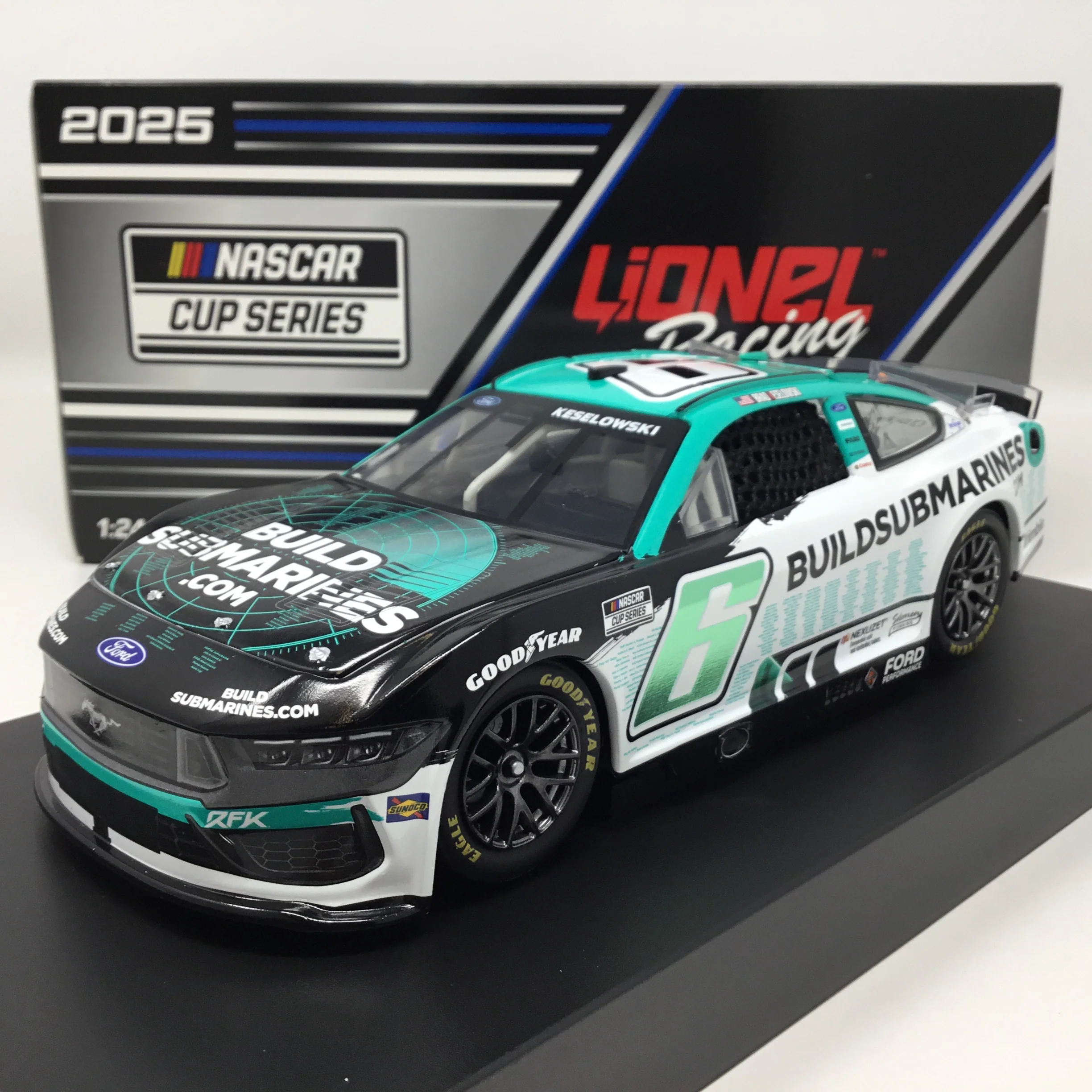 Brad Keselowski 2025 Buildsubmarines / Tribute to Veterans 1:24 Diecast