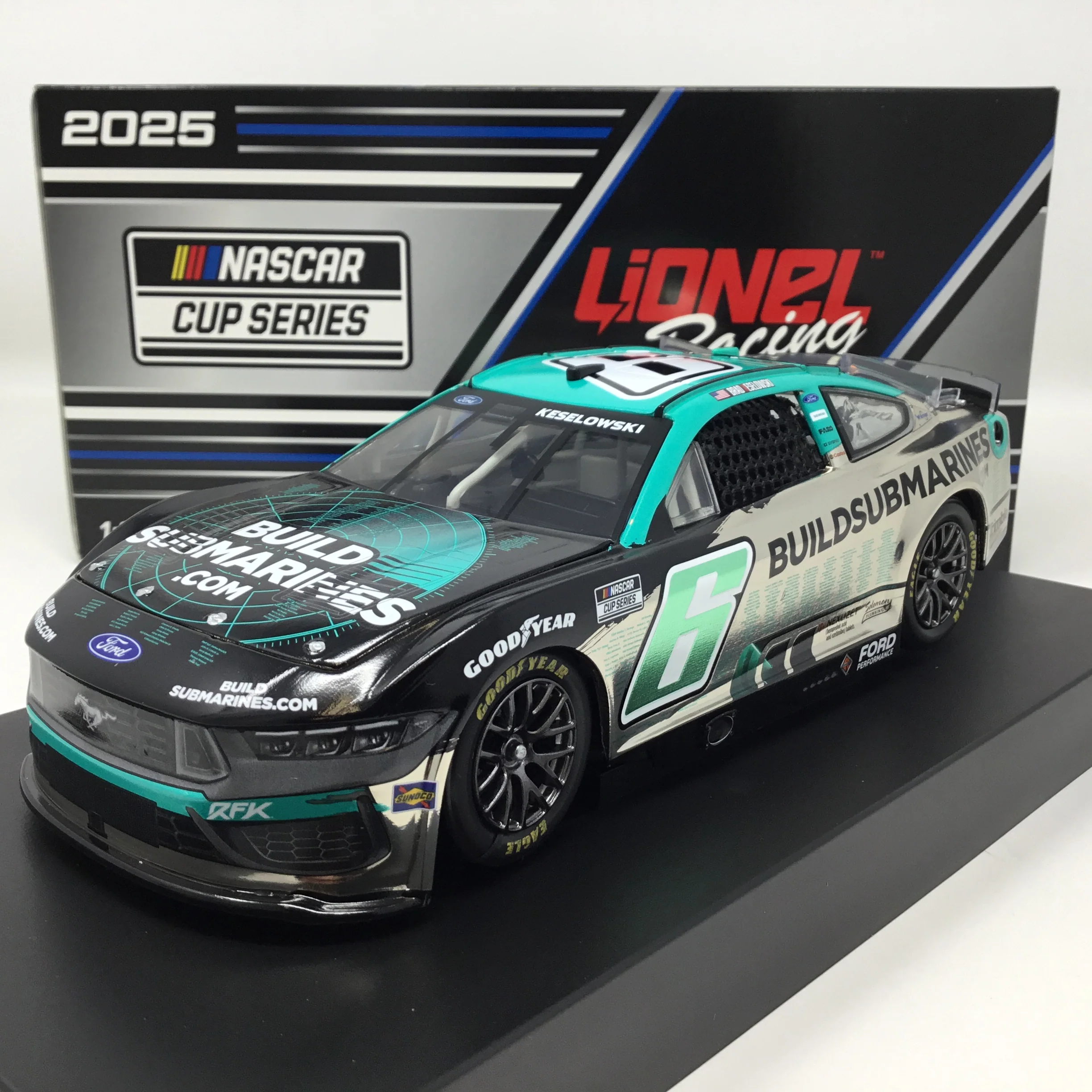 Brad Keselowski 2025 Buildsubmarines / Tribute to Veterans Color Chrome 1:24 Diecast