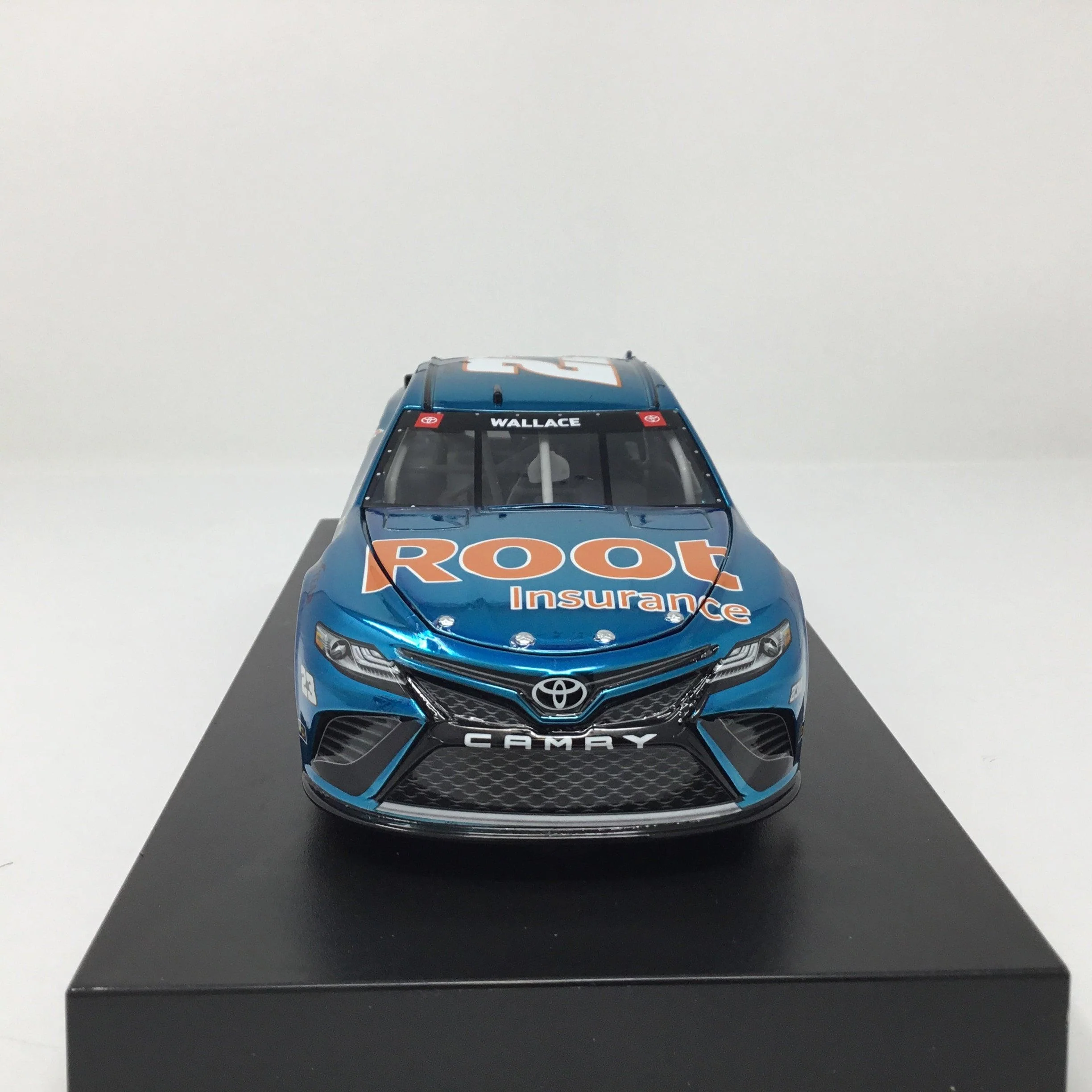 Bubba Wallace 2021 Root Insurance Darlington Color Chrome 1:24 Diecast - Image 3