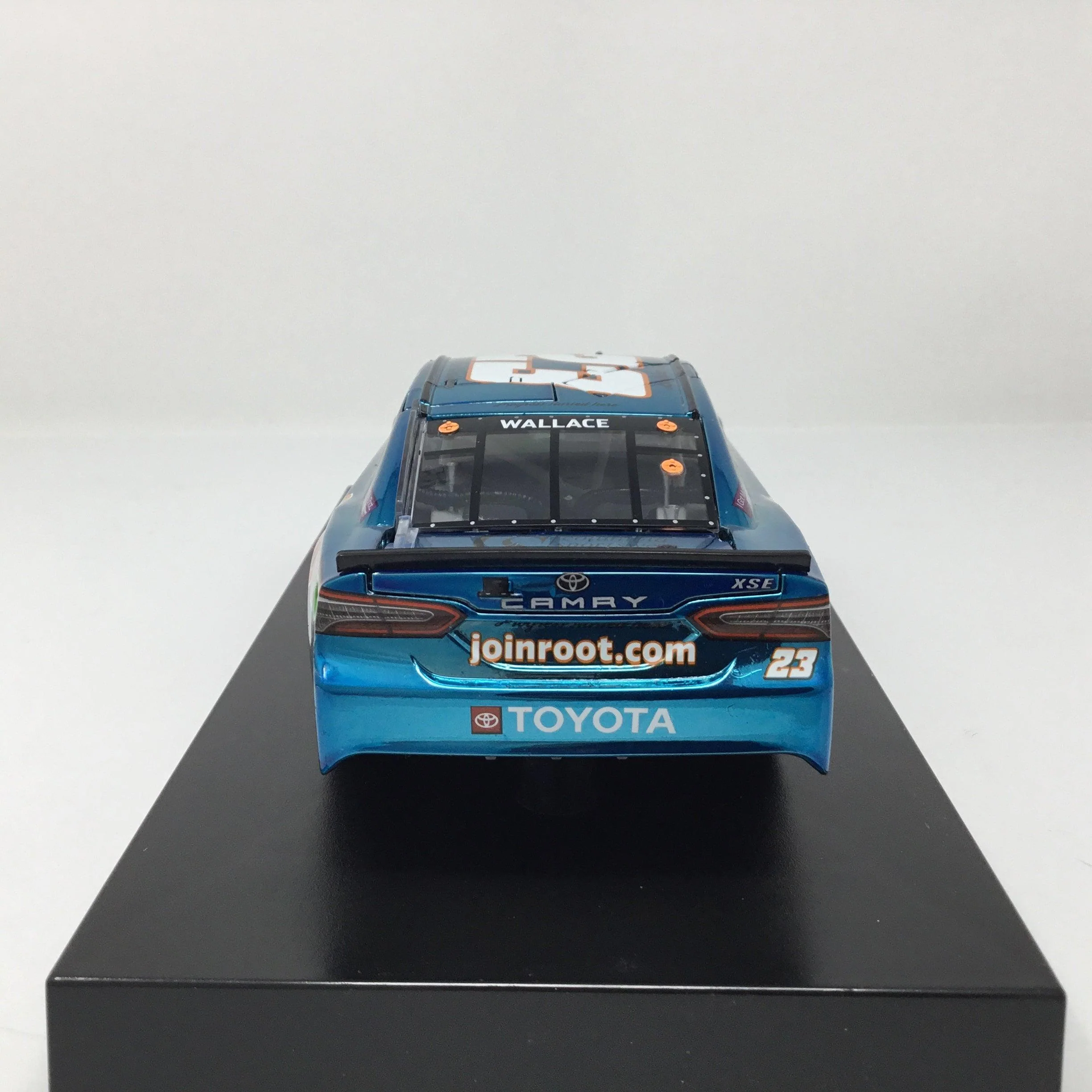 Bubba Wallace 2021 Root Insurance Darlington Color Chrome 1:24 Diecast - Image 5
