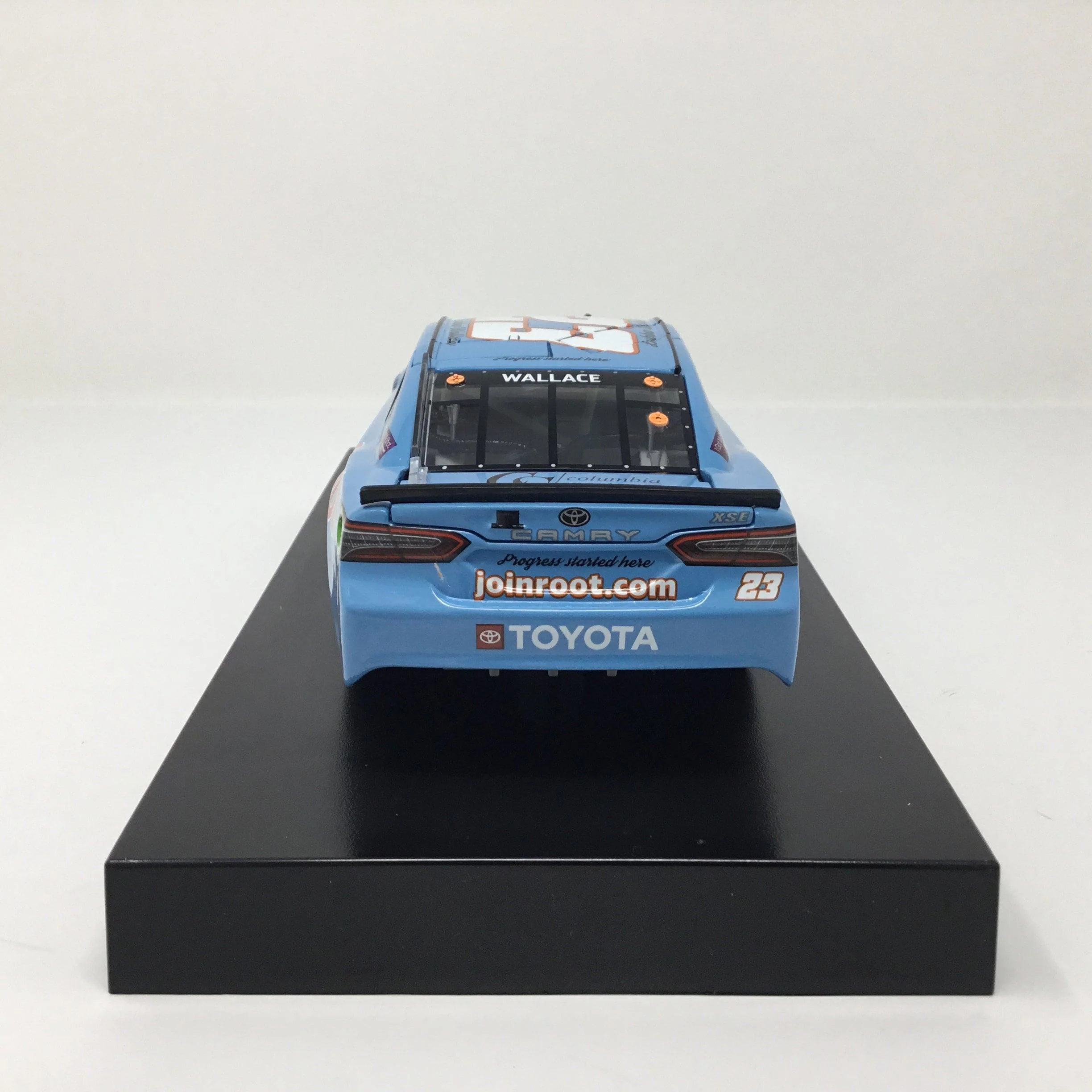 Bubba Wallace 2021 Root Insurance Darlington Throwback 1:24 Diecast - Image 5