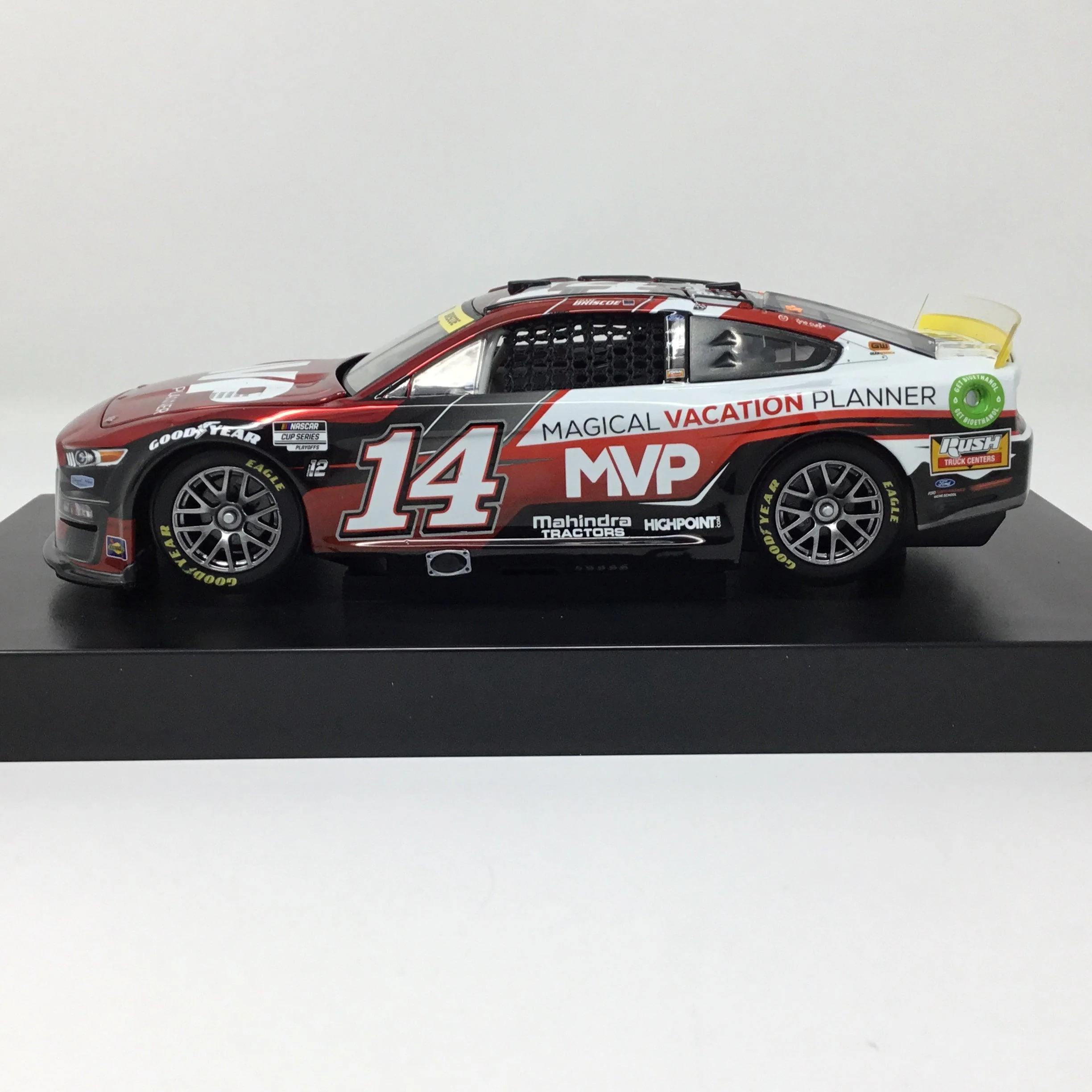 Chase Briscoe 2022 Magical Vacations Planner Color Chrome 1:24 Diecast - Image 2