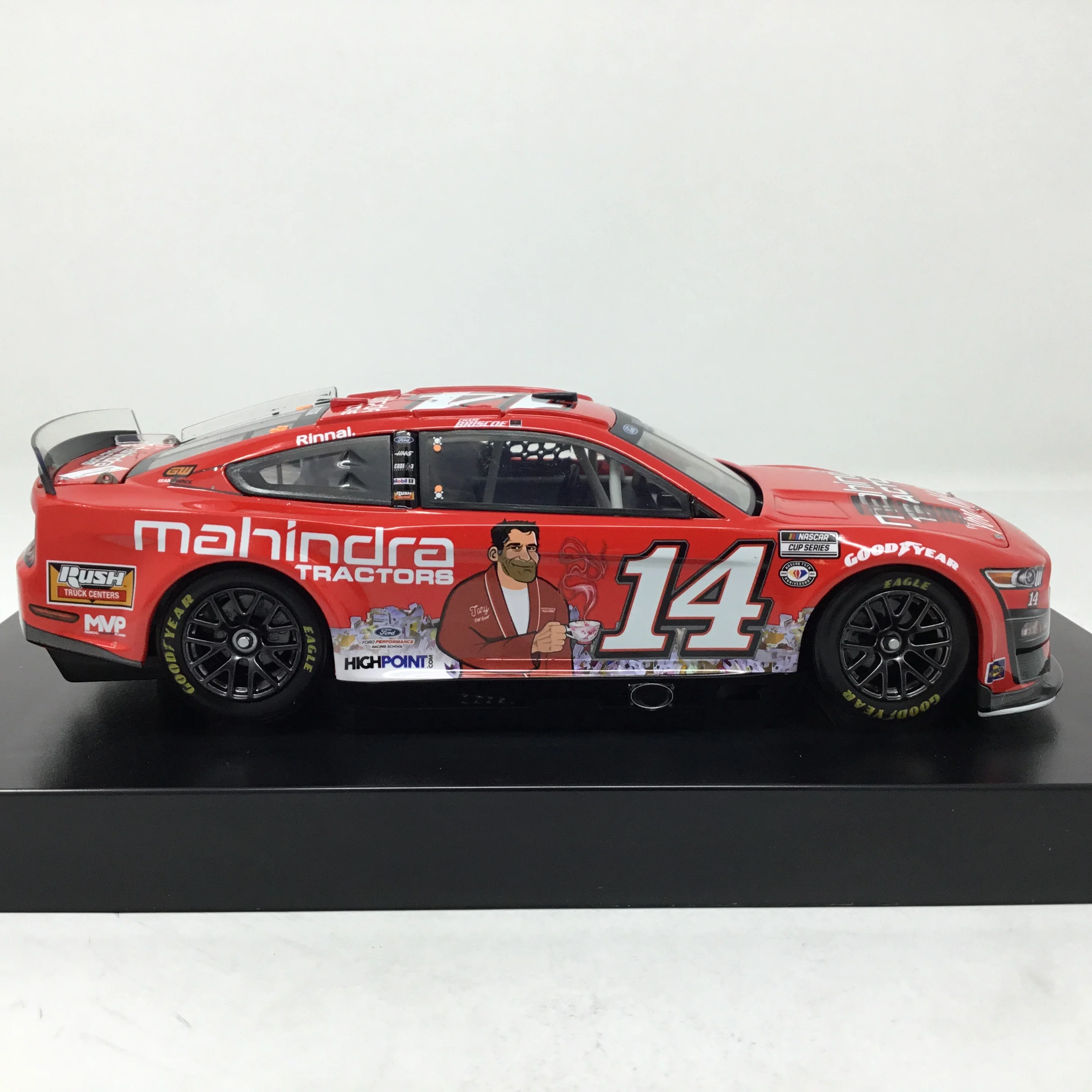 Chase Briscoe 2023 Mahindra "Old Goat" Elite 1:24 Diecast - Image 4
