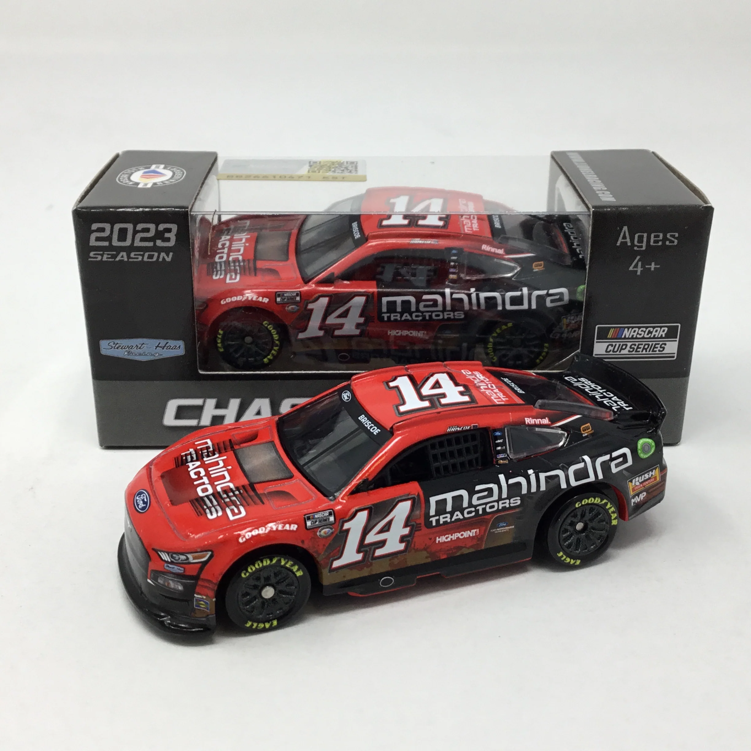 Chase Briscoe 2023 Mahindra Tractors 1:64 Diecast