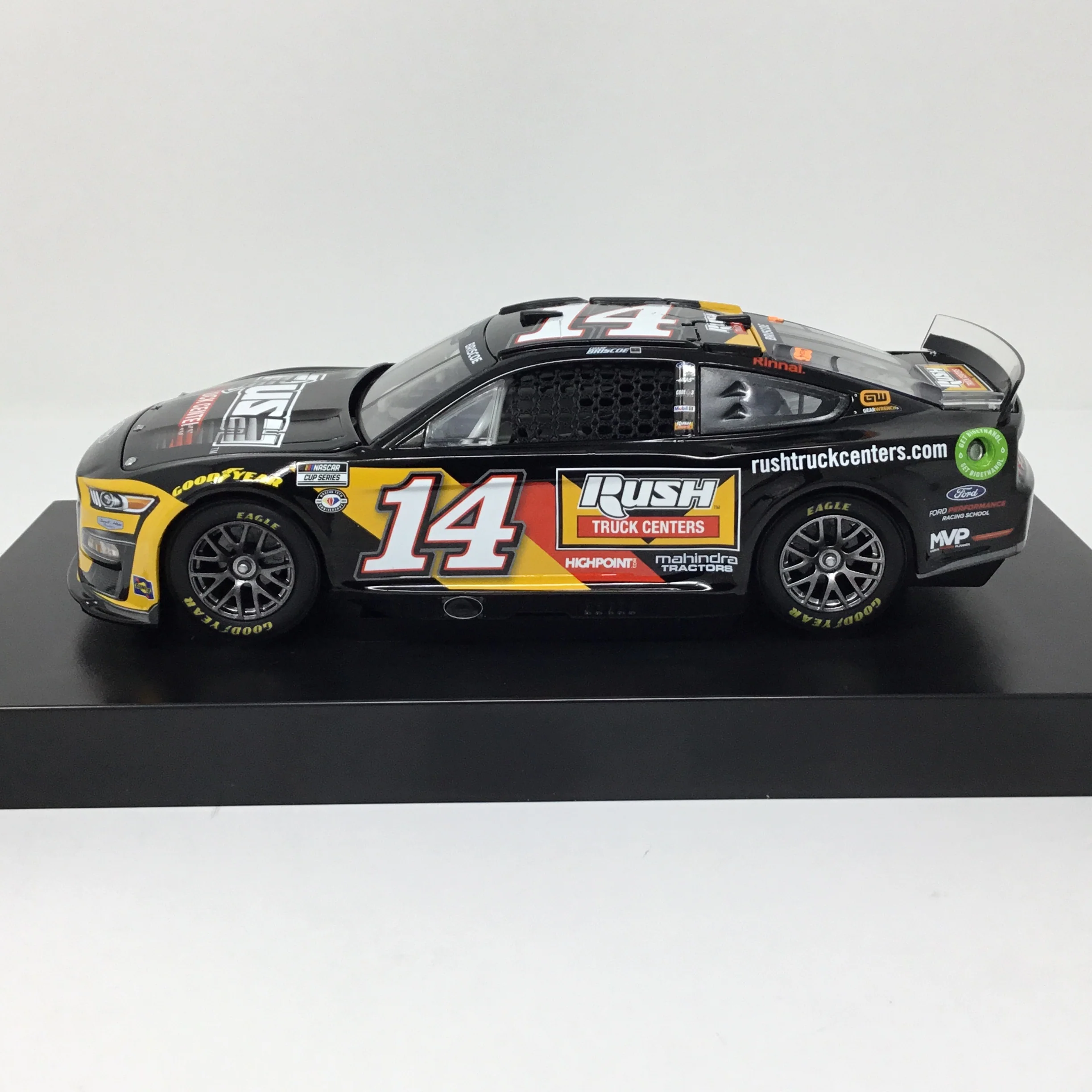 Chase Briscoe 2023 Rush Truck Centers 1:24 Diecast - Image 2