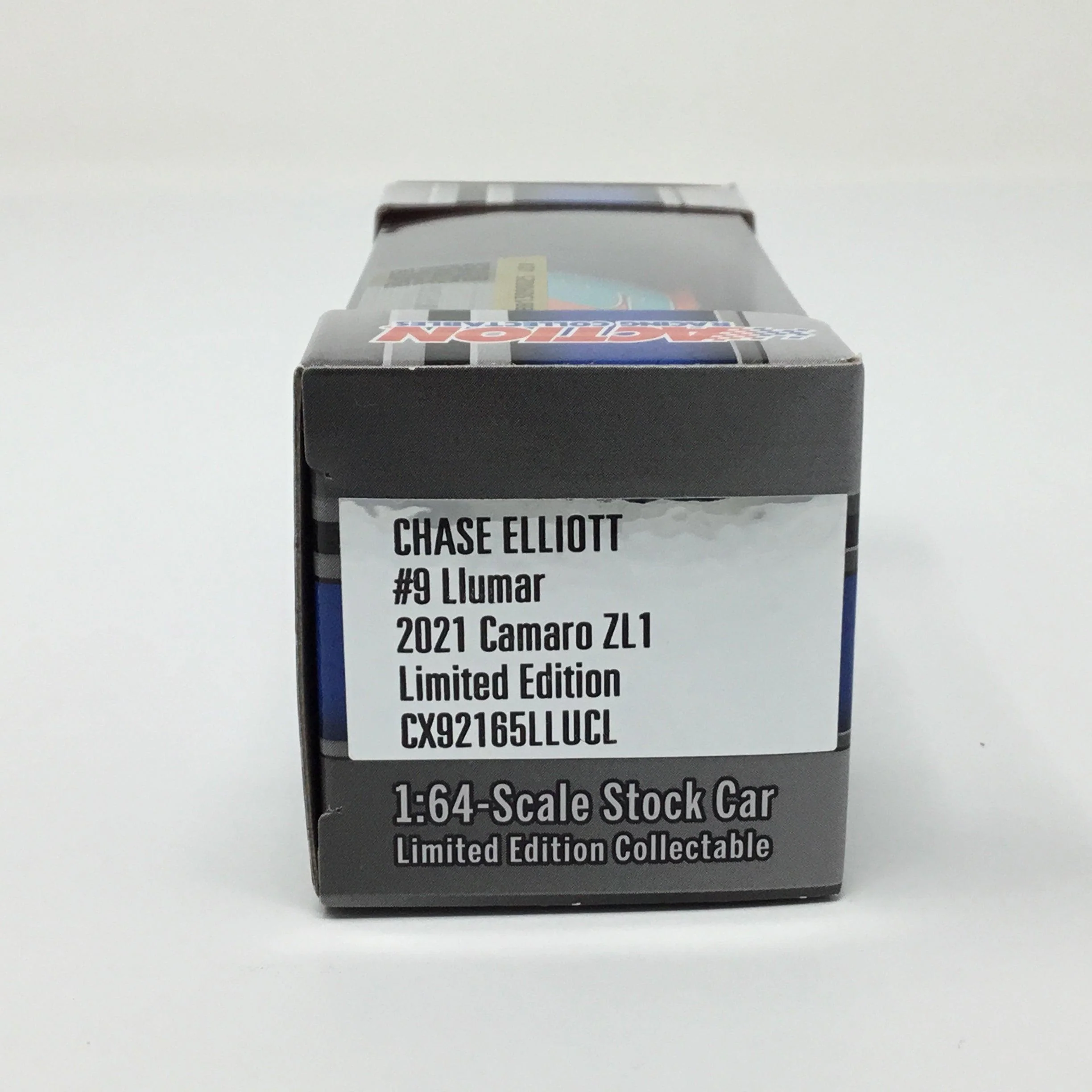 Chase Elliott 2021 Llumar 1:64 Diecast - Image 2