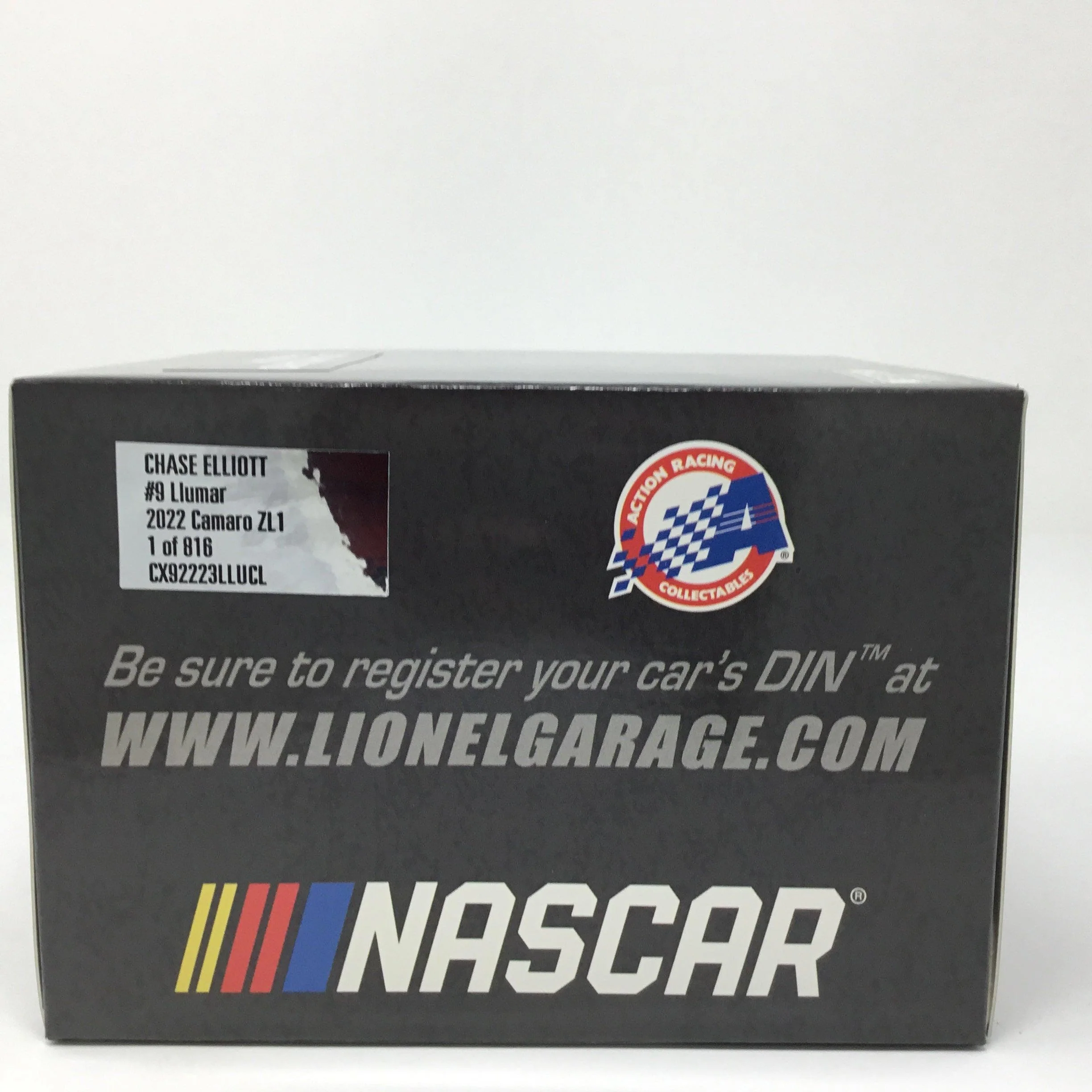 Chase Elliott 2022 Llumar Window Film 1:24 Diecast - Image 6