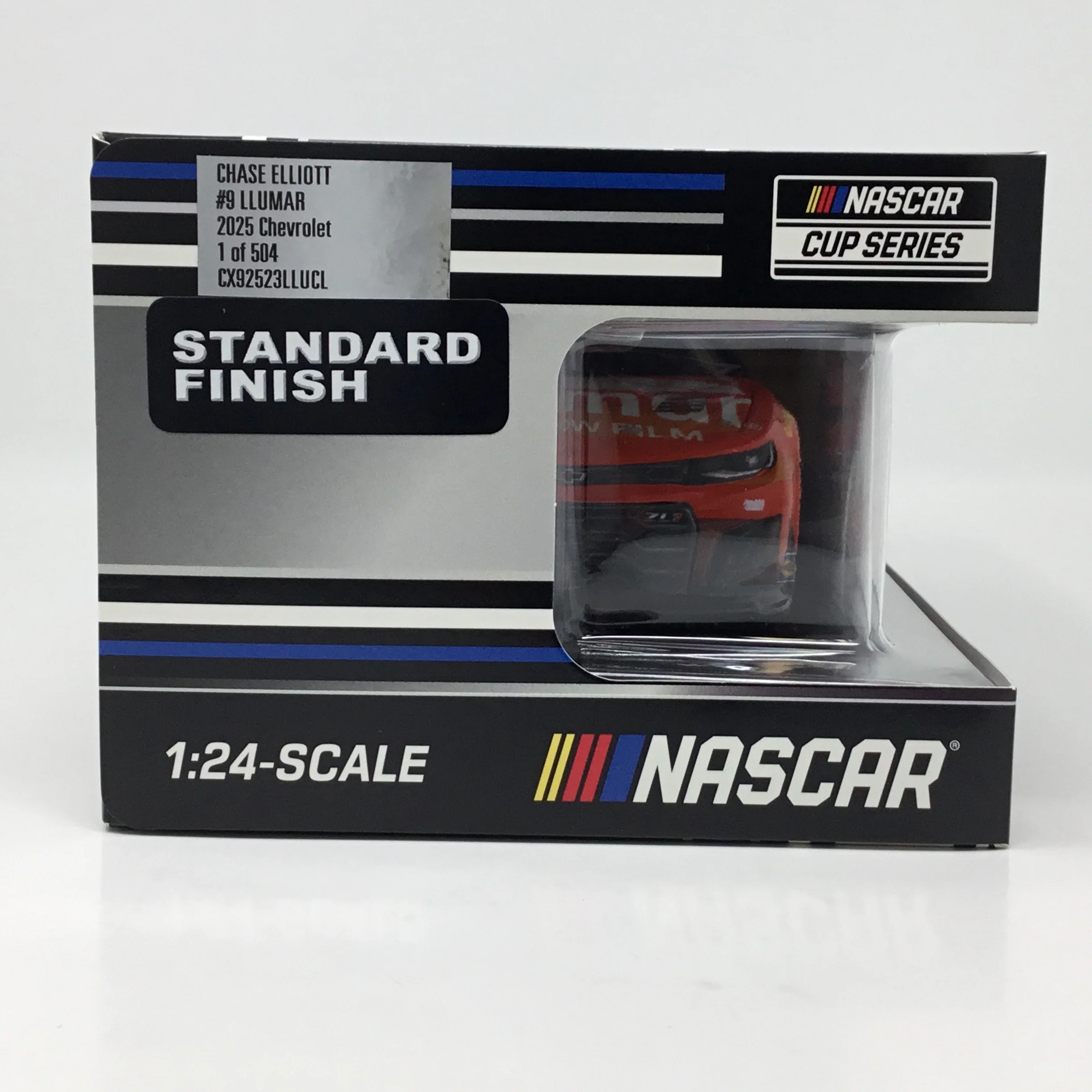 Chase Elliott 2025 LLumar 1:24 Diecast - Image 6