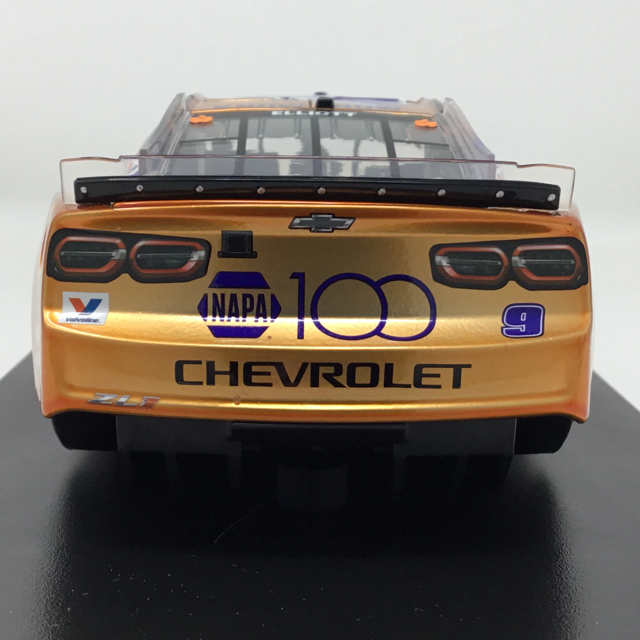 Chase Elliott 2025 NAPA 100th Anniversary 1:24 Liquid Color Diecast - Image 5