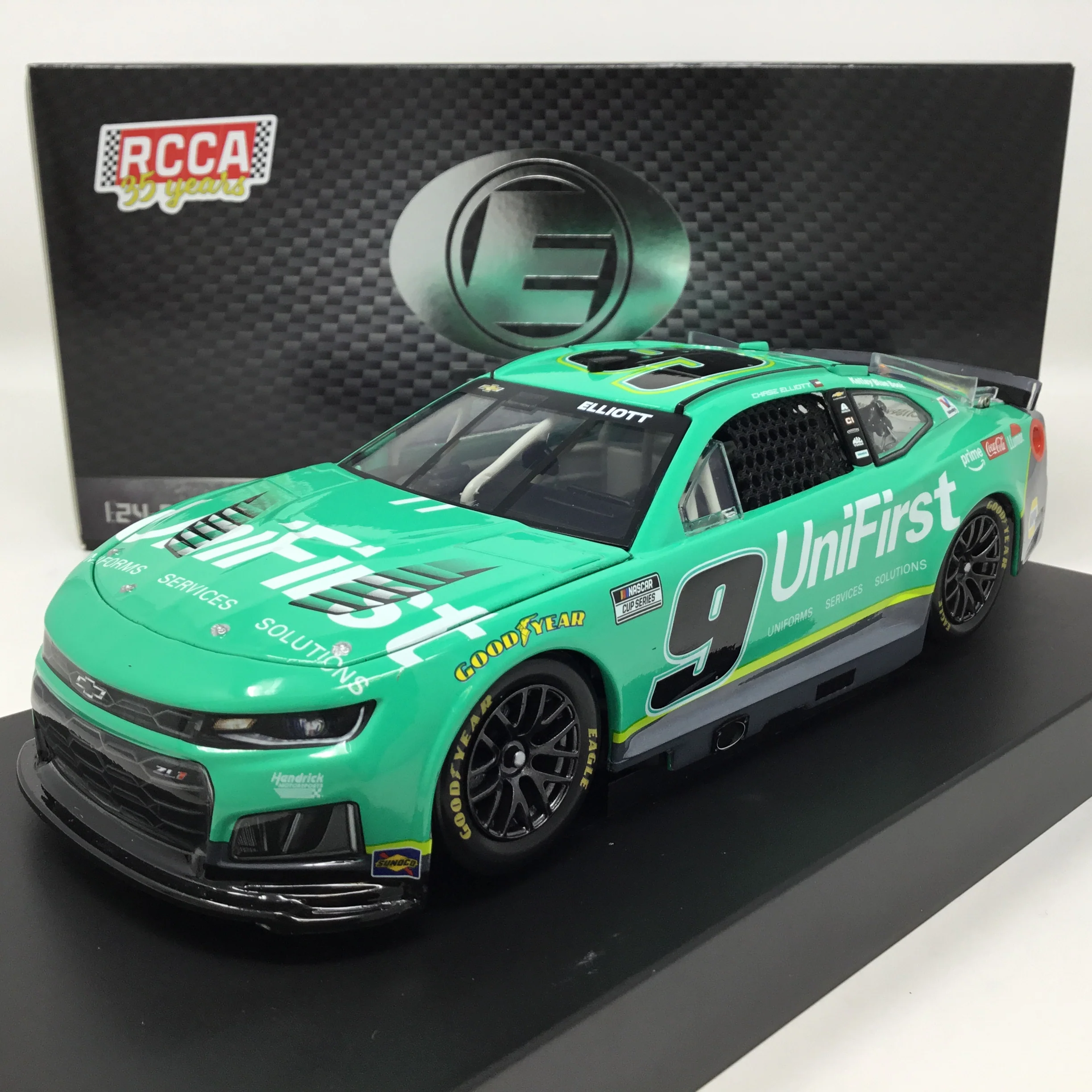 Chase Elliott 2026 Unifirst Elite 1:24 Diecast