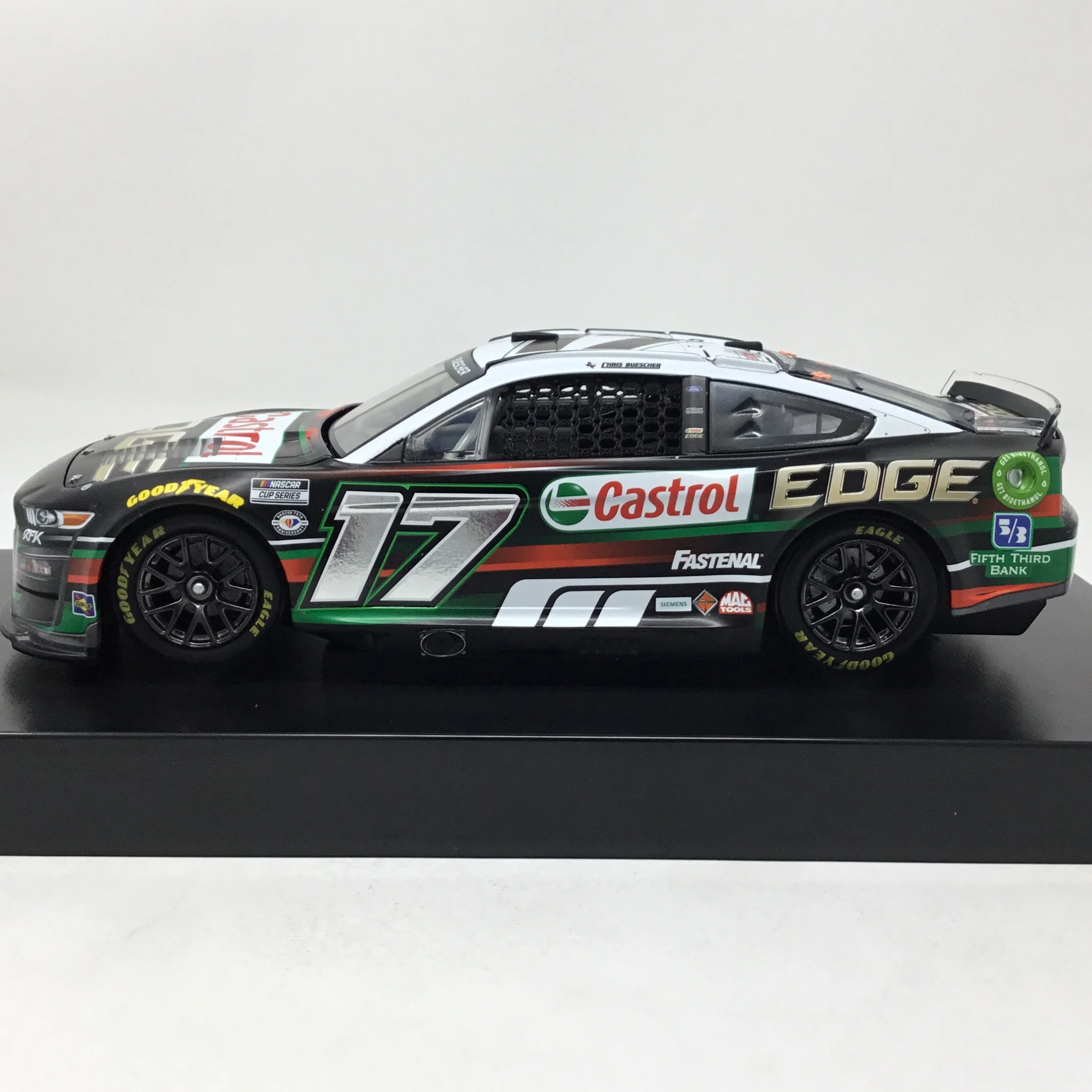 Chris Buescher 2023 Castrol Edge Foil Number 1:24 Diecast - Image 2