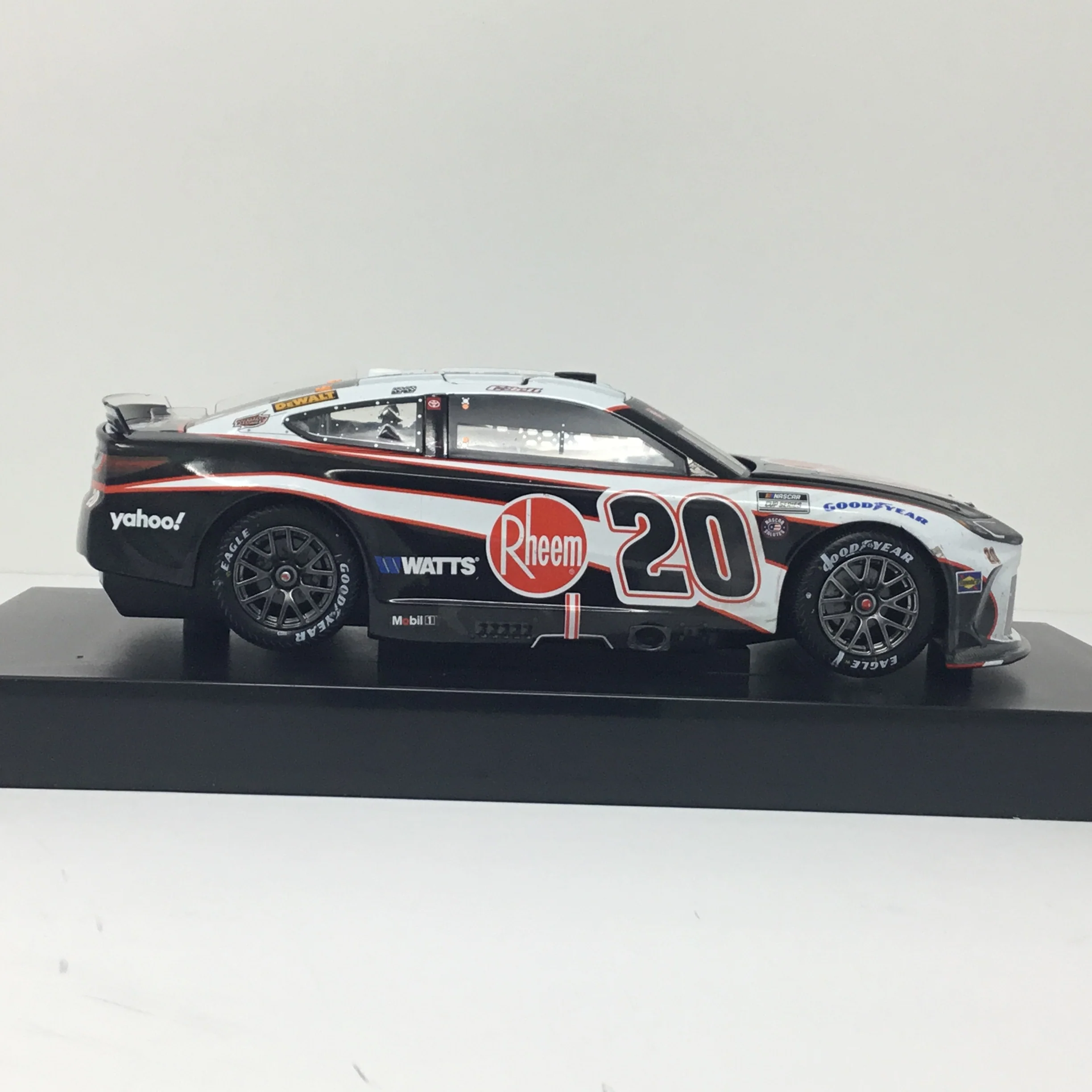 Christopher Bell 2024 Rheem New Hampshire Race Win 1:24 Diecast - Image 5