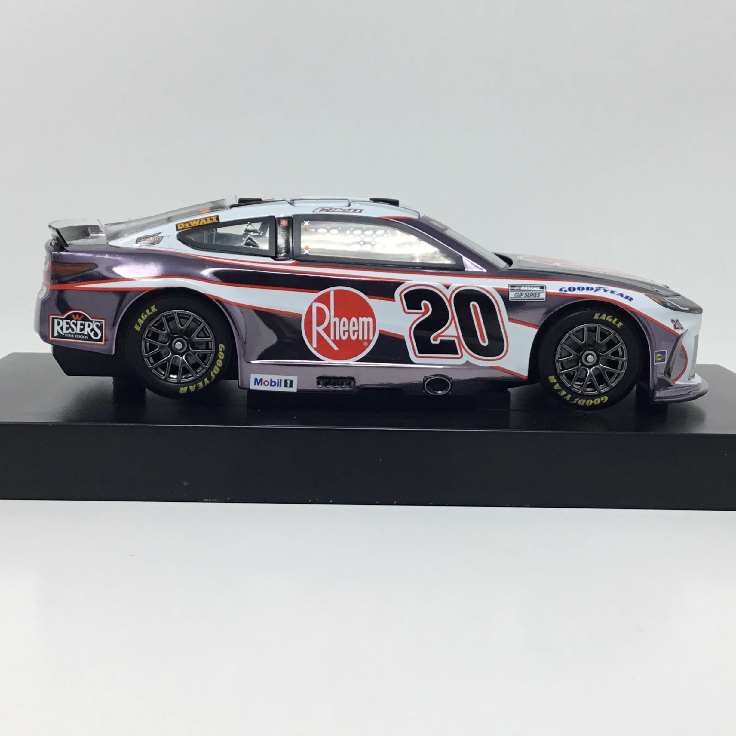 Christopher Bell 2025 Rheem 1:24 Color Chrome Diecast - Image 4