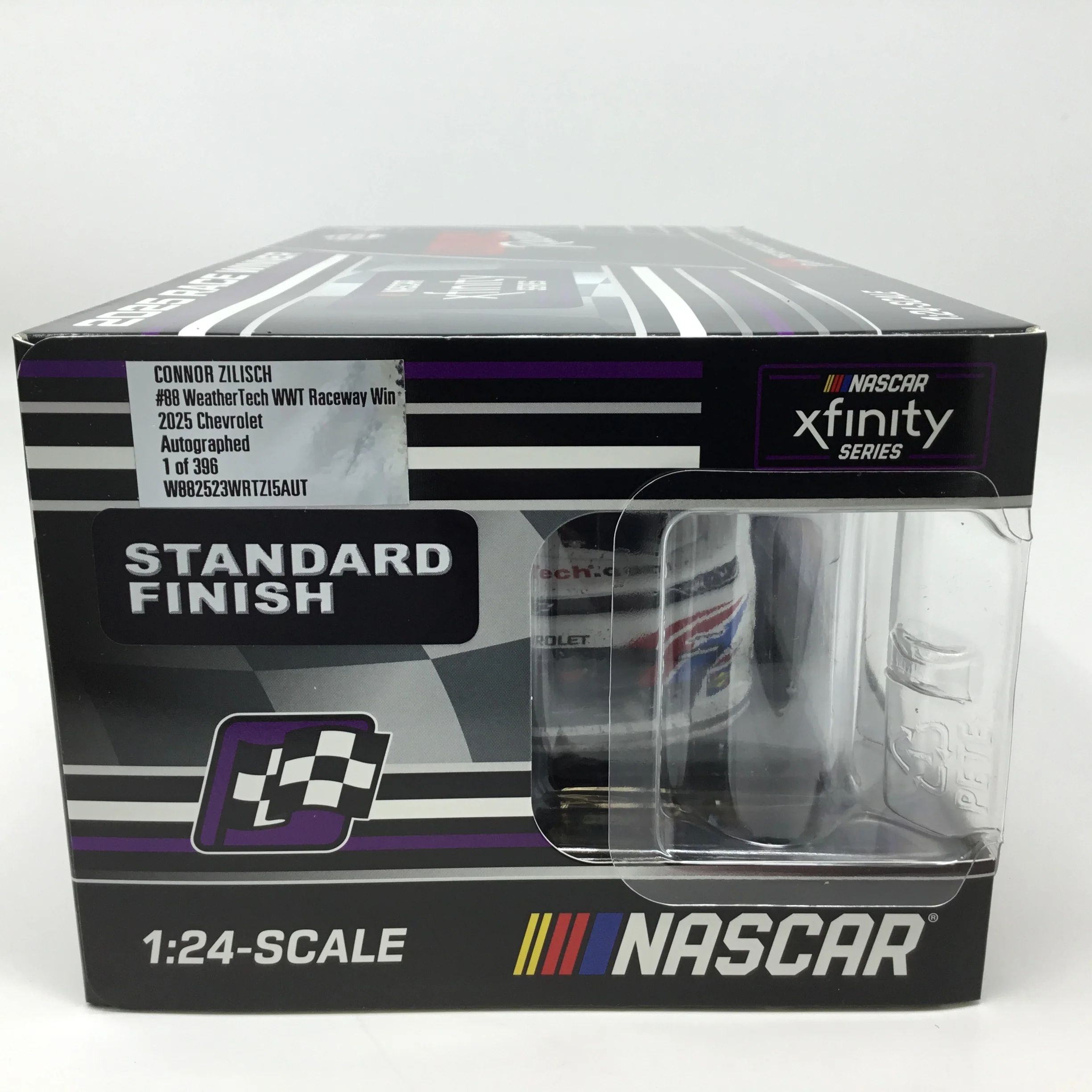 Connor Zilisch 2025 Weathertech Gateway Race Win Foil Number Autographed Race Win 1:24 Diecast - Image 6