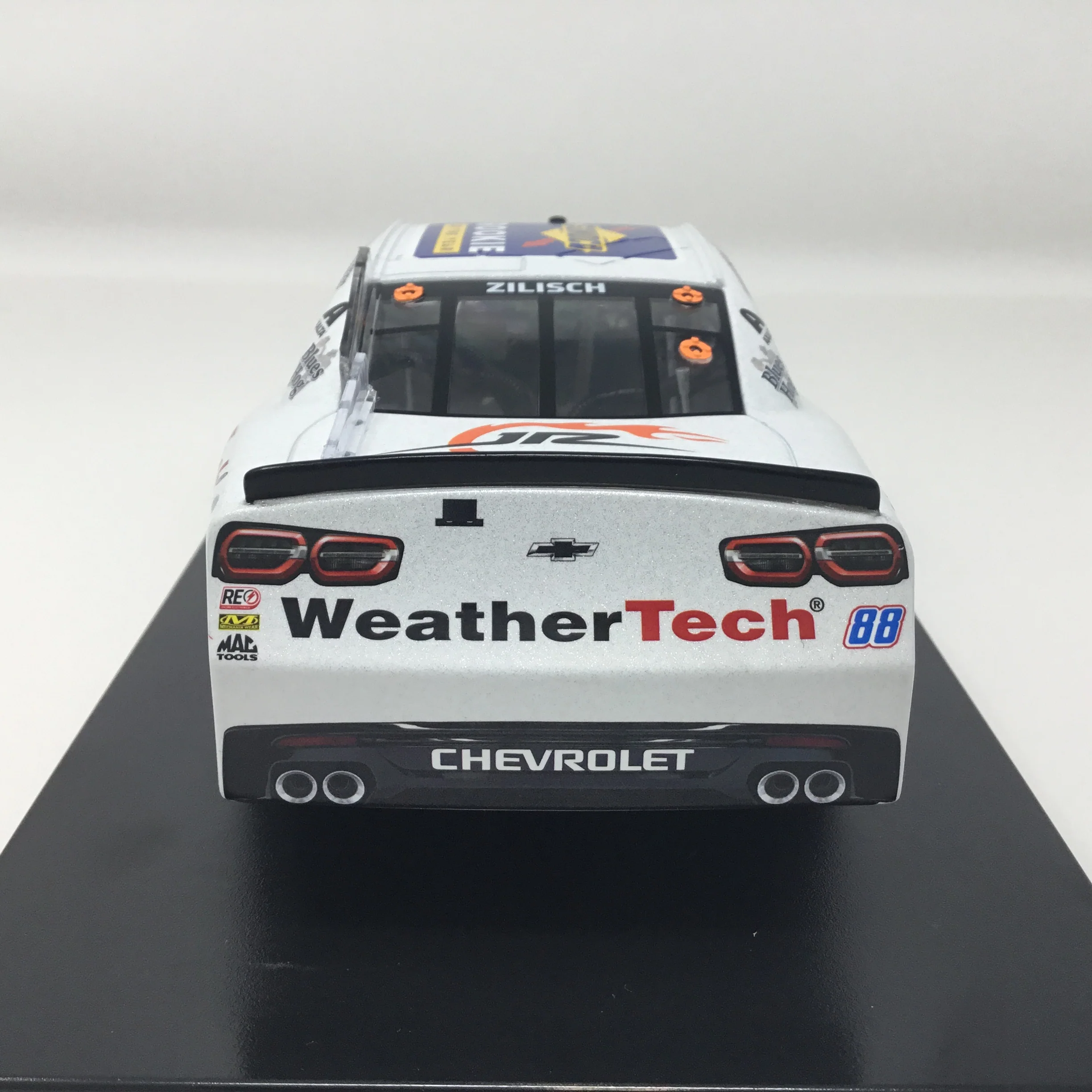 Connor Zilisch 2025 Weathertech Rookie Of The Year Galaxy Color Foil Number 1:24 Diecast - Image 4