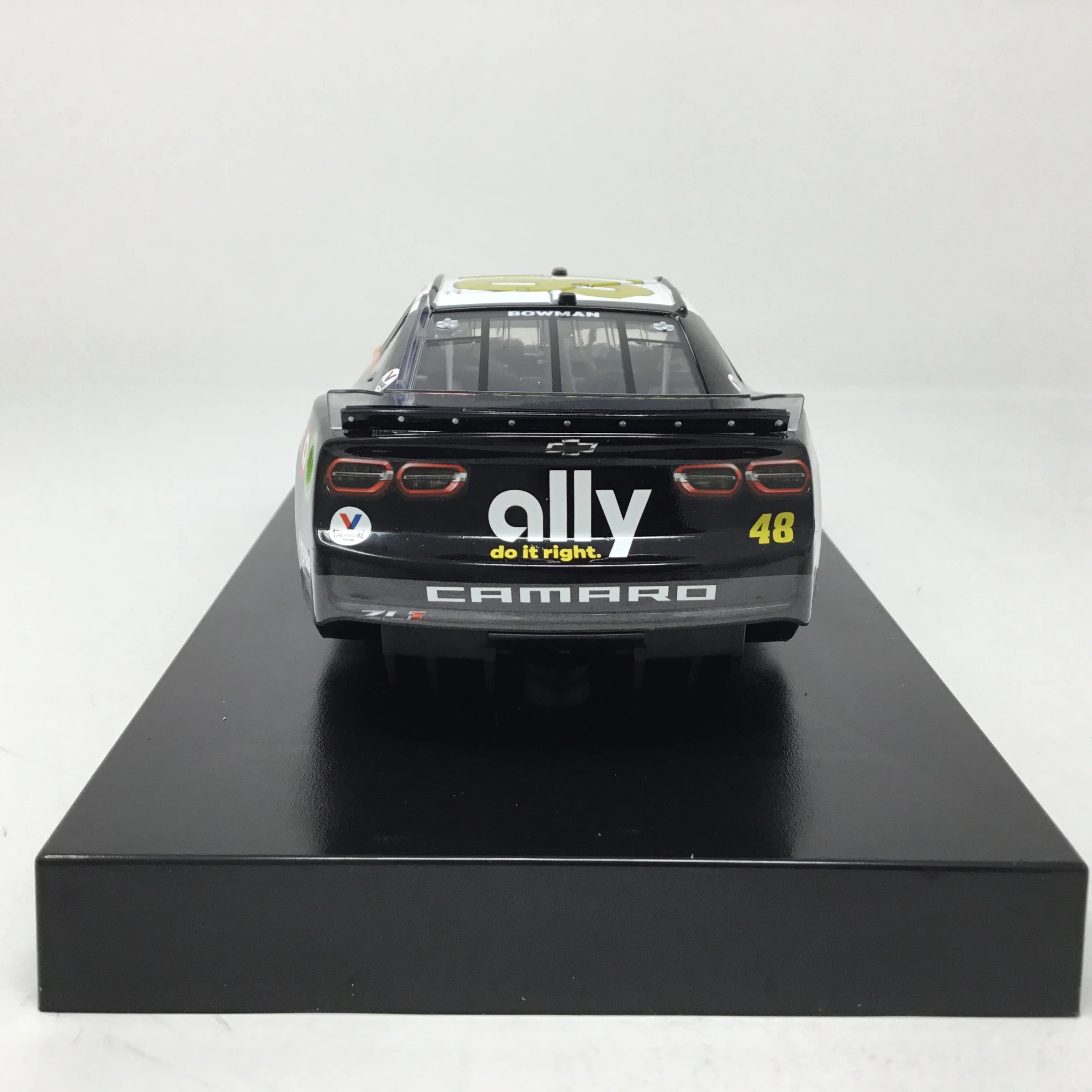 Alex Bowman 2023 Ally Darlington Elite 1:24 Diecast - Image 5