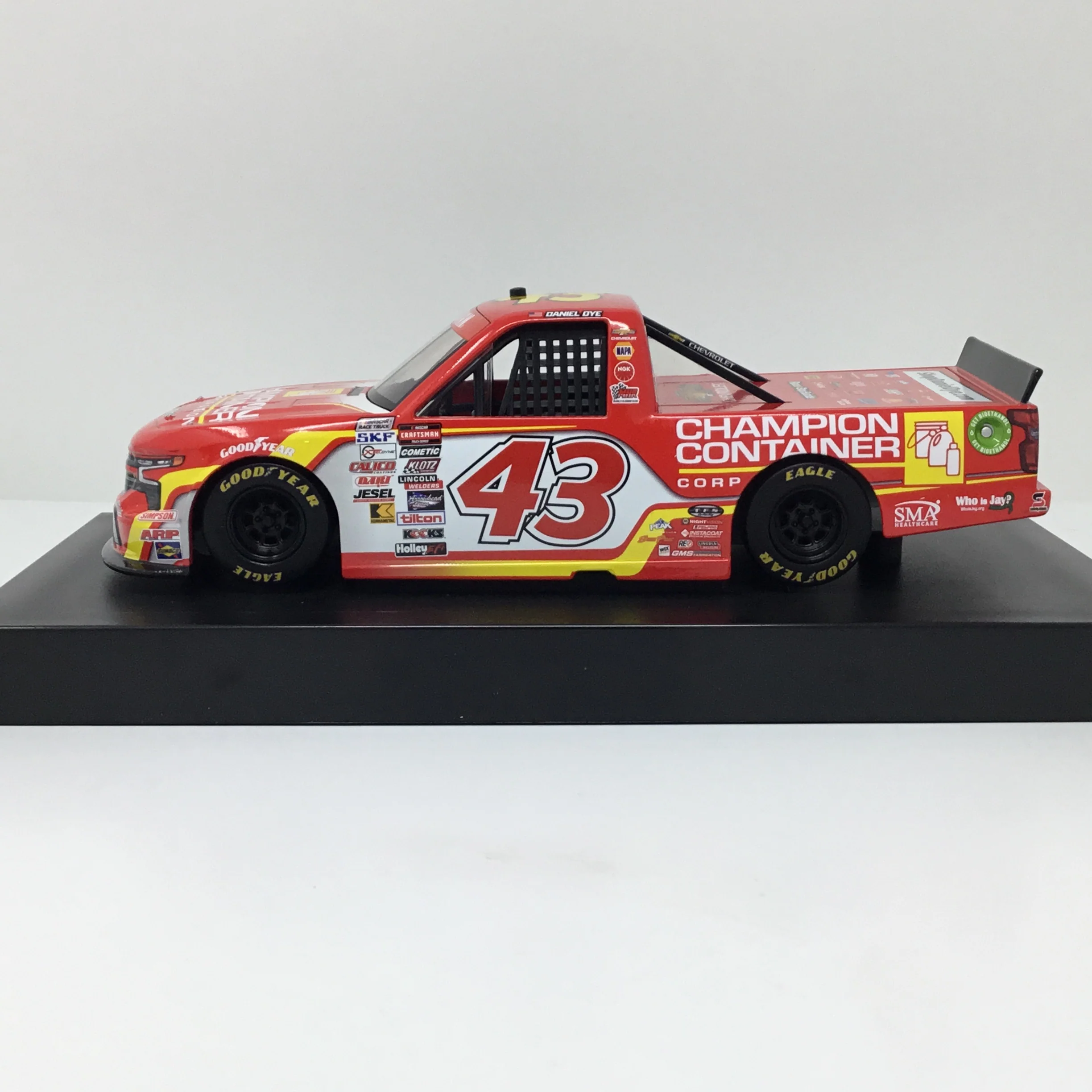 Daniel Dye 2024 Champion Container 1:24 Diecast - Image 2
