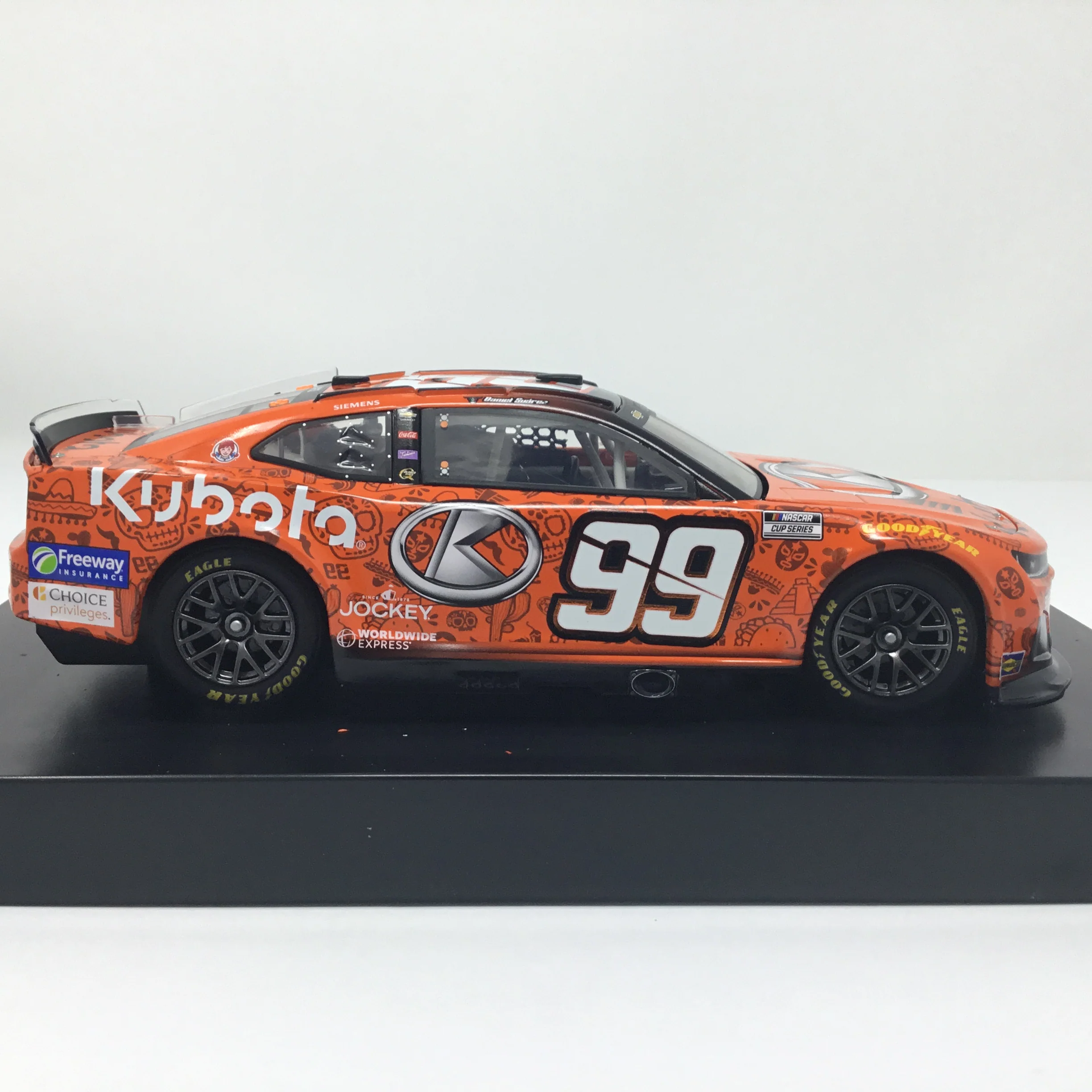 Daniel Suarez 2024 Kubota Day of the Dead 1:24 Diecast - Image 4