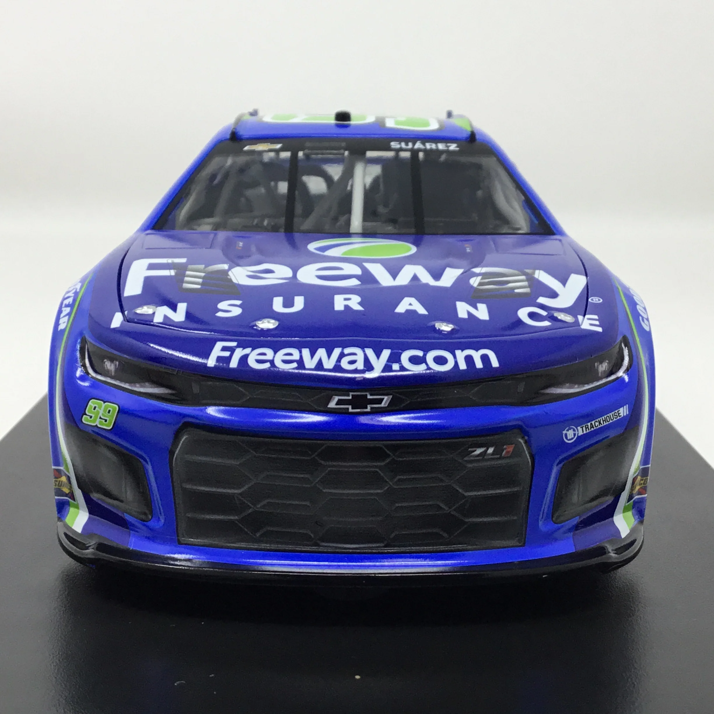 Daniel Suarez 2025 Freeway Insurance Blue Foil Number 1:24 Diecast - Image 3