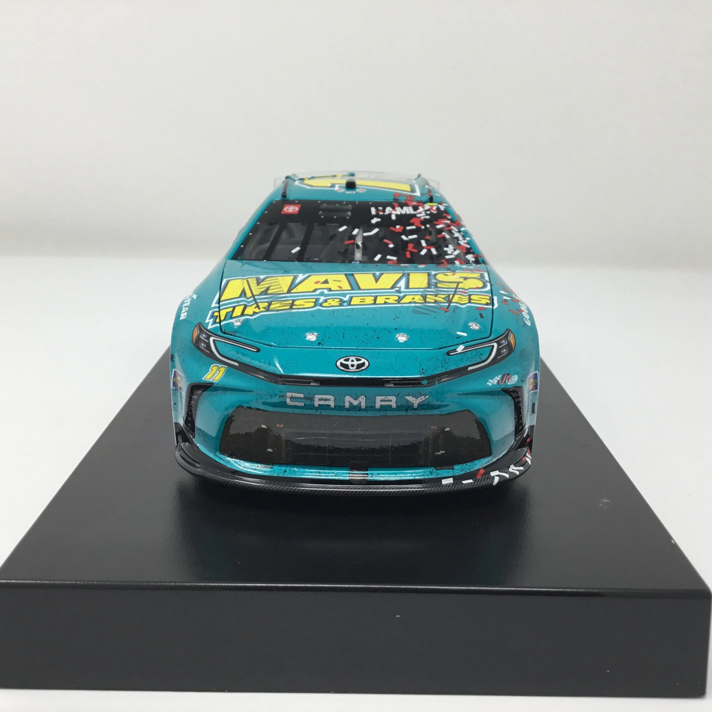 Denny Hamlin 2024 Mavis Tires & Brakes Richmond Race Win 1:24 Elite Diecast - Image 3