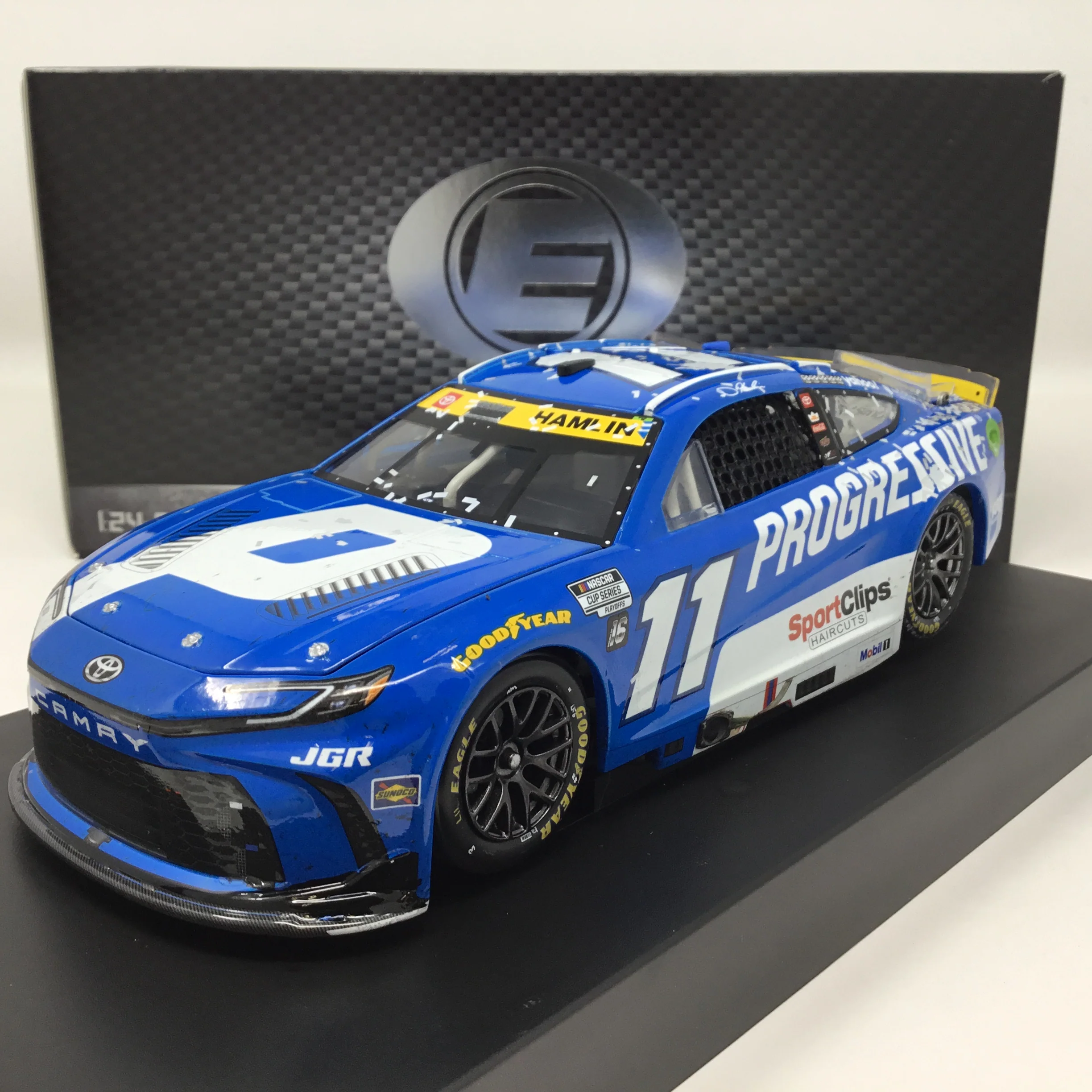 Denny Hamlin 2025 Progressive WWT Raceway Race Win Elite 1:24 Diecast