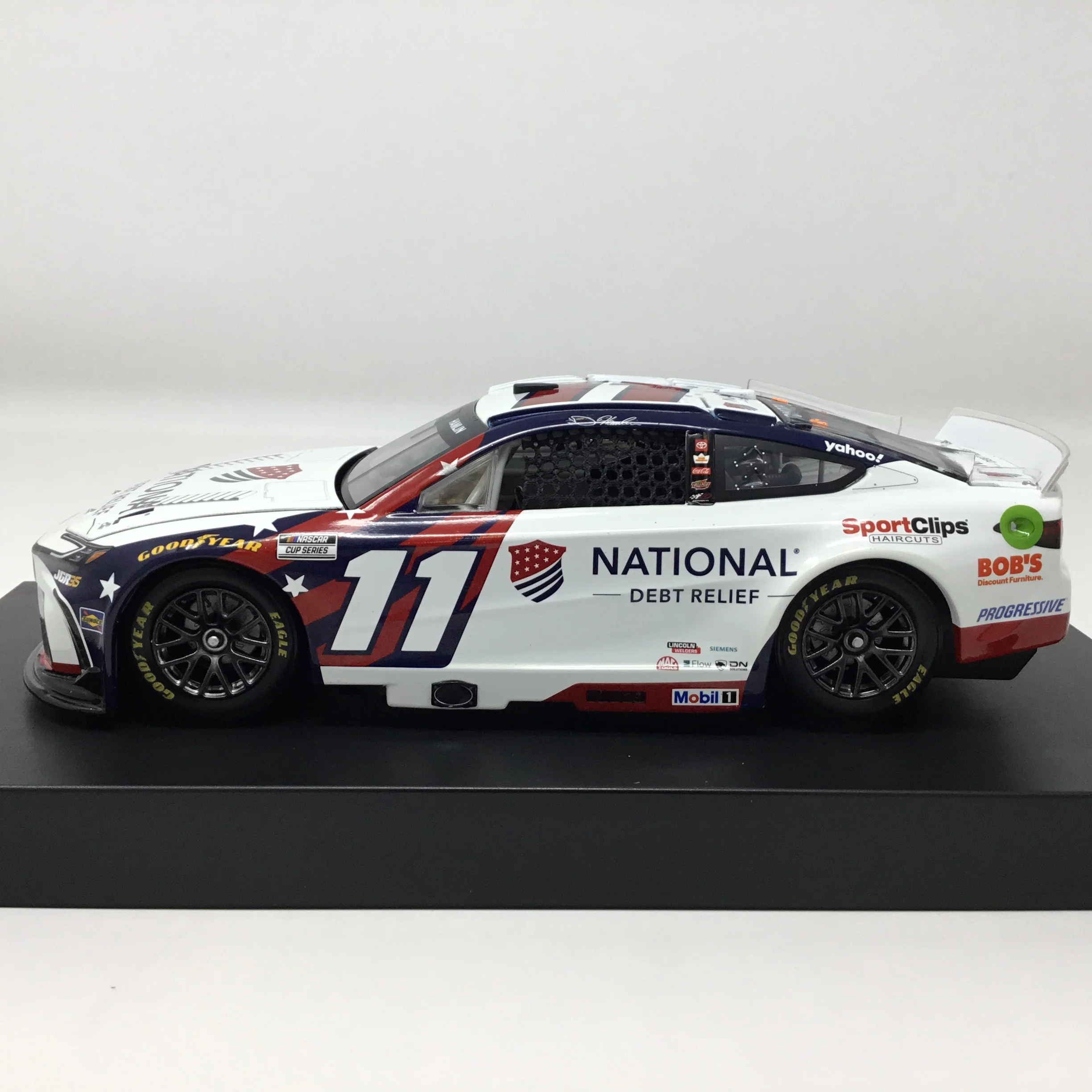 Denny Hamlin 2026 National Debt Relief 1:24 Diecast - Image 2
