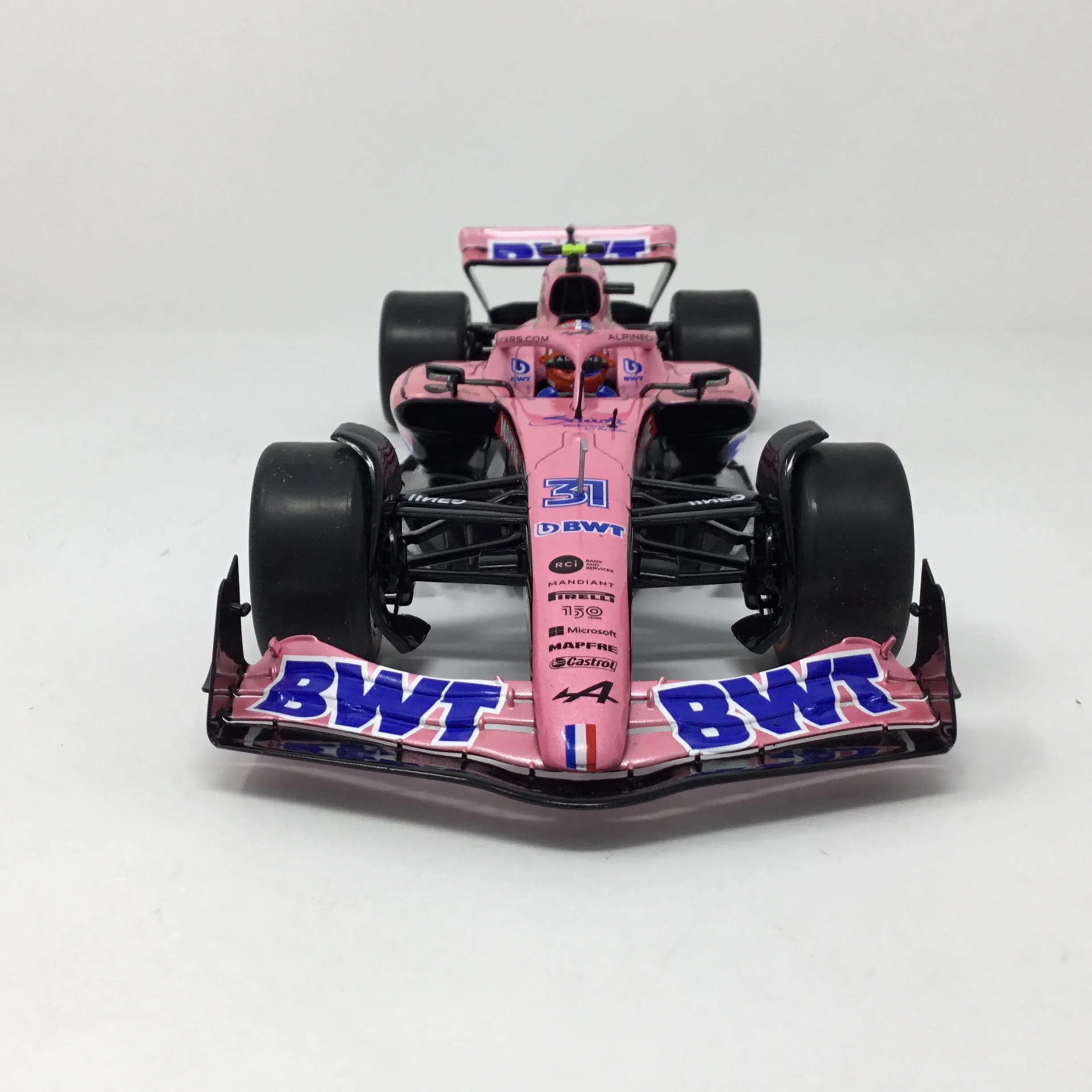 Esteban Ocon 2022 Alpine A522 Arabia Saoudia GP 1:18 F1 Diecast - Image 3