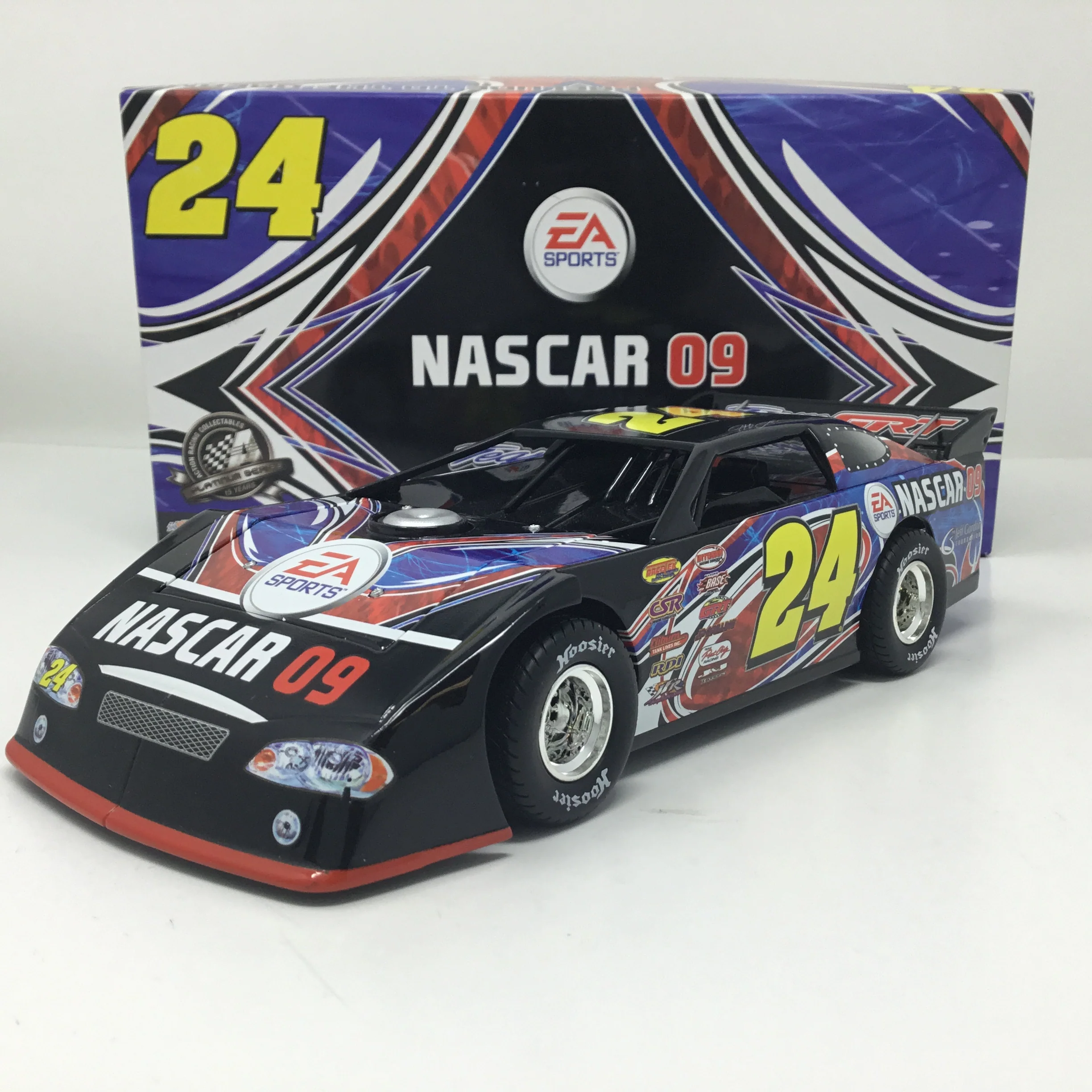 Jeff Gordon 2008 EA Sports Eldora Prelude Dirt Car 1:24 Diecast
