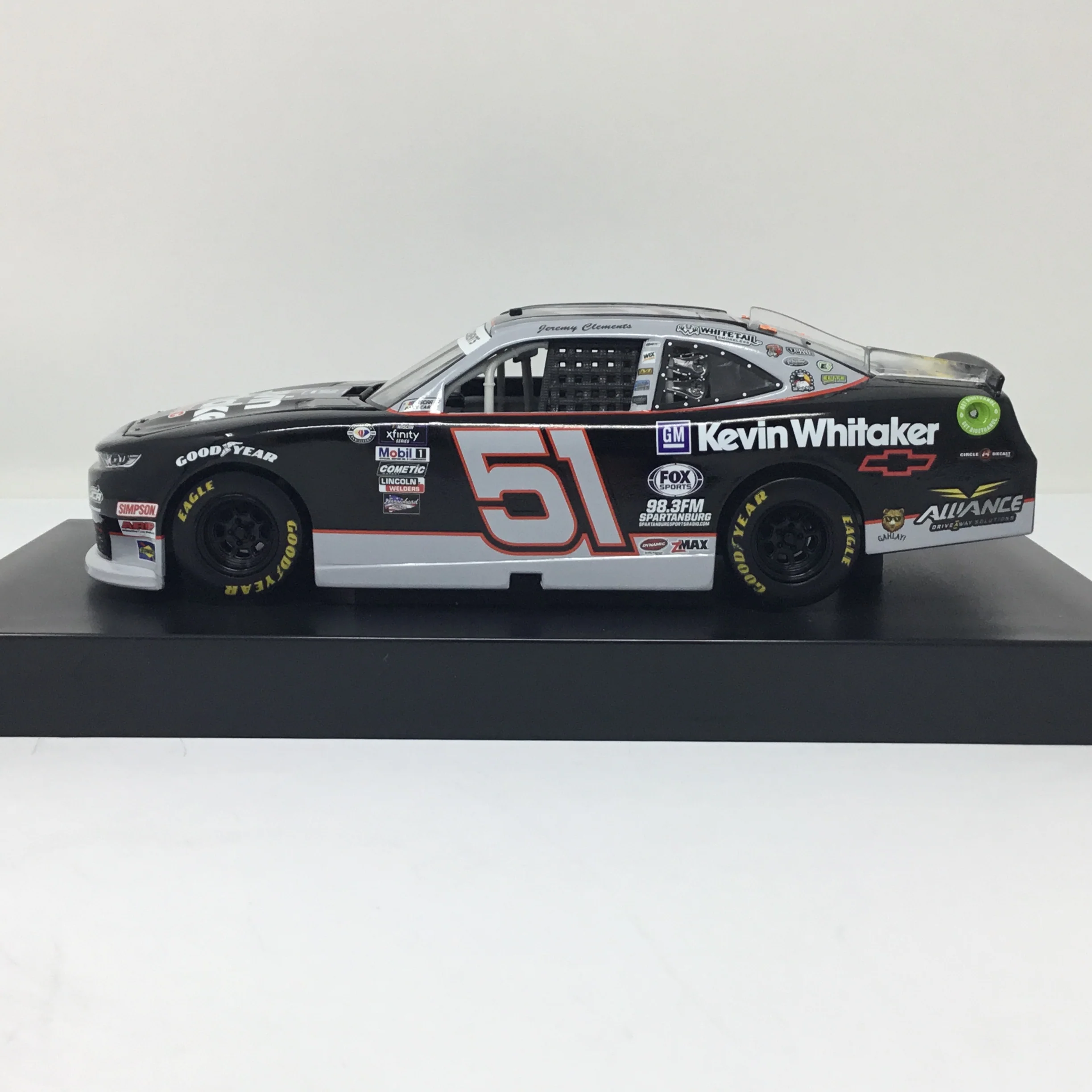 Jeremy Clements 2023 Kevin Whitaker Chevrolet 1:24 Diecast - Image 2
