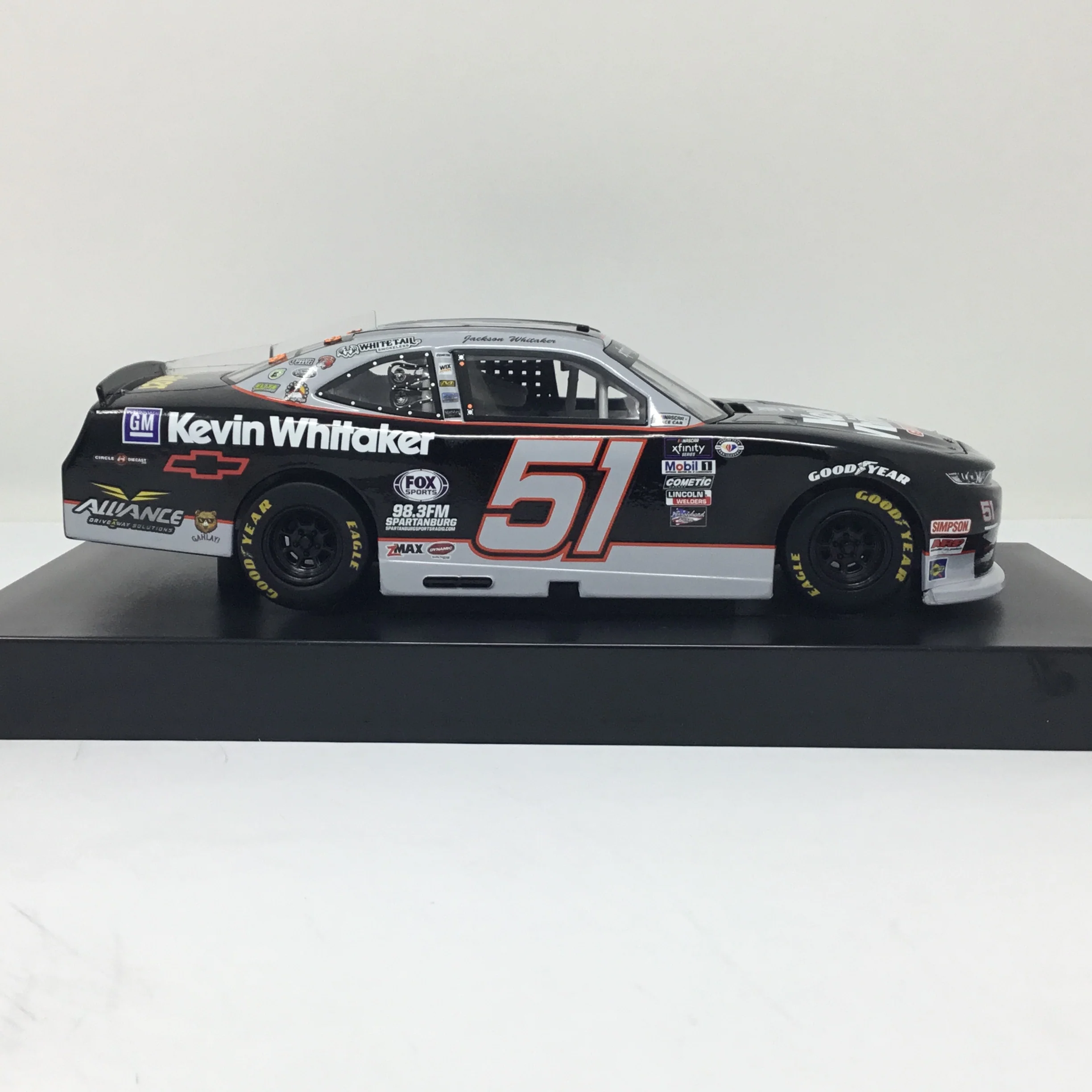 Jeremy Clements 2023 Kevin Whitaker Chevrolet 1:24 Diecast - Image 4