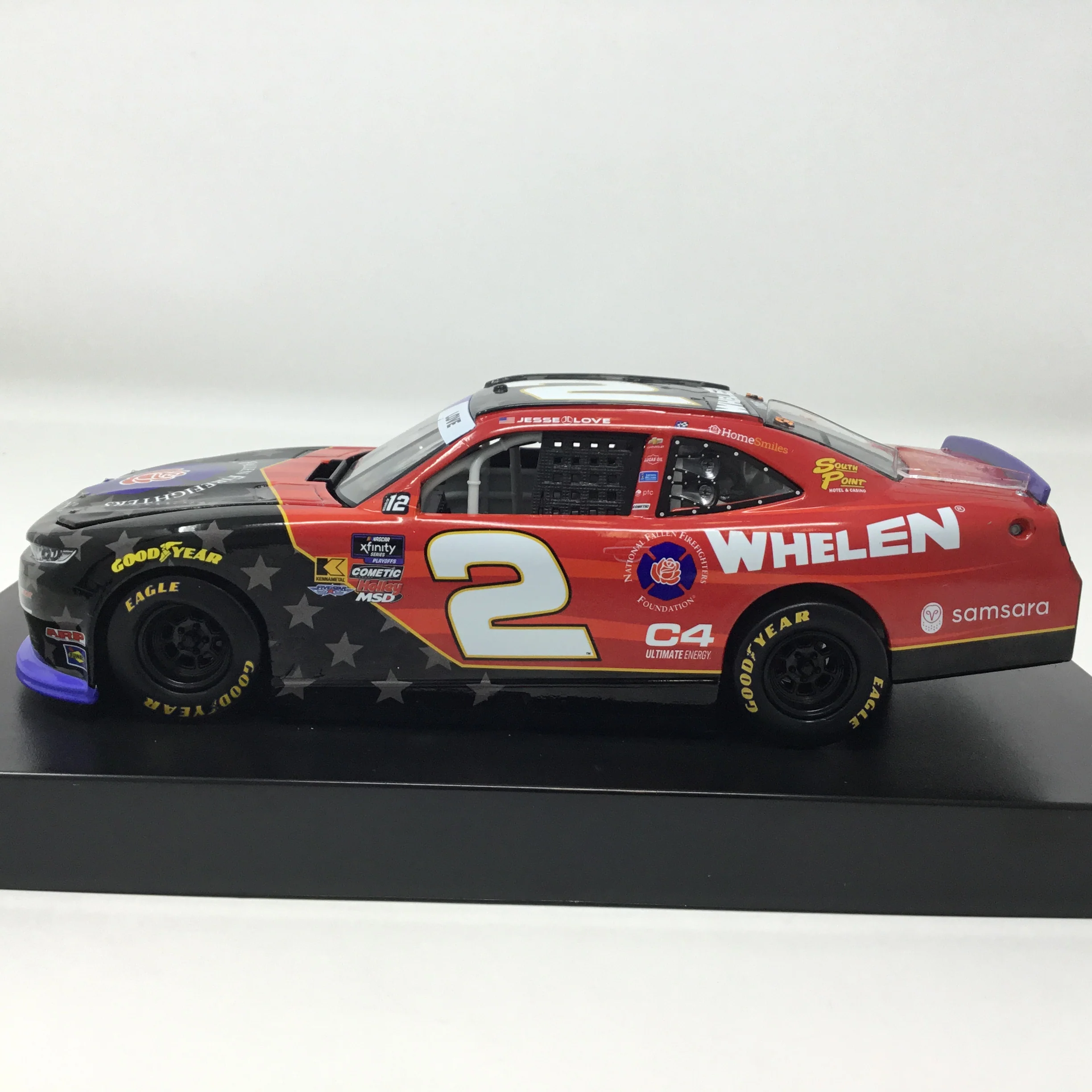 Jesse Love 2025 Whelen / National Fallen Firefighters Foundation 1:24 Diecast - Image 2