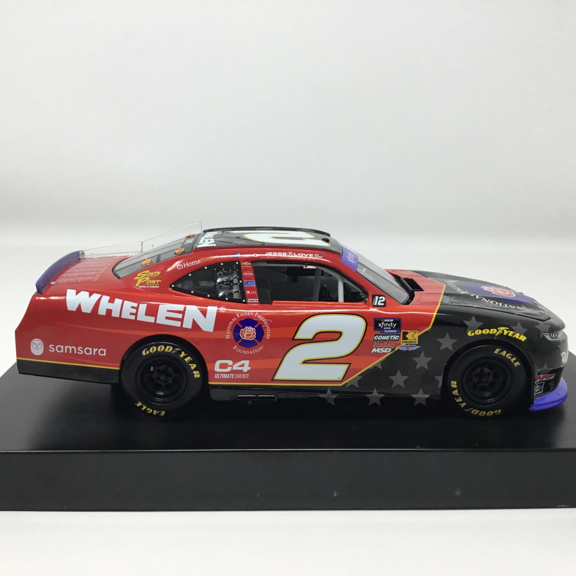 Jesse Love 2025 Whelen / National Fallen Firefighters Foundation 1:24 Diecast - Image 4