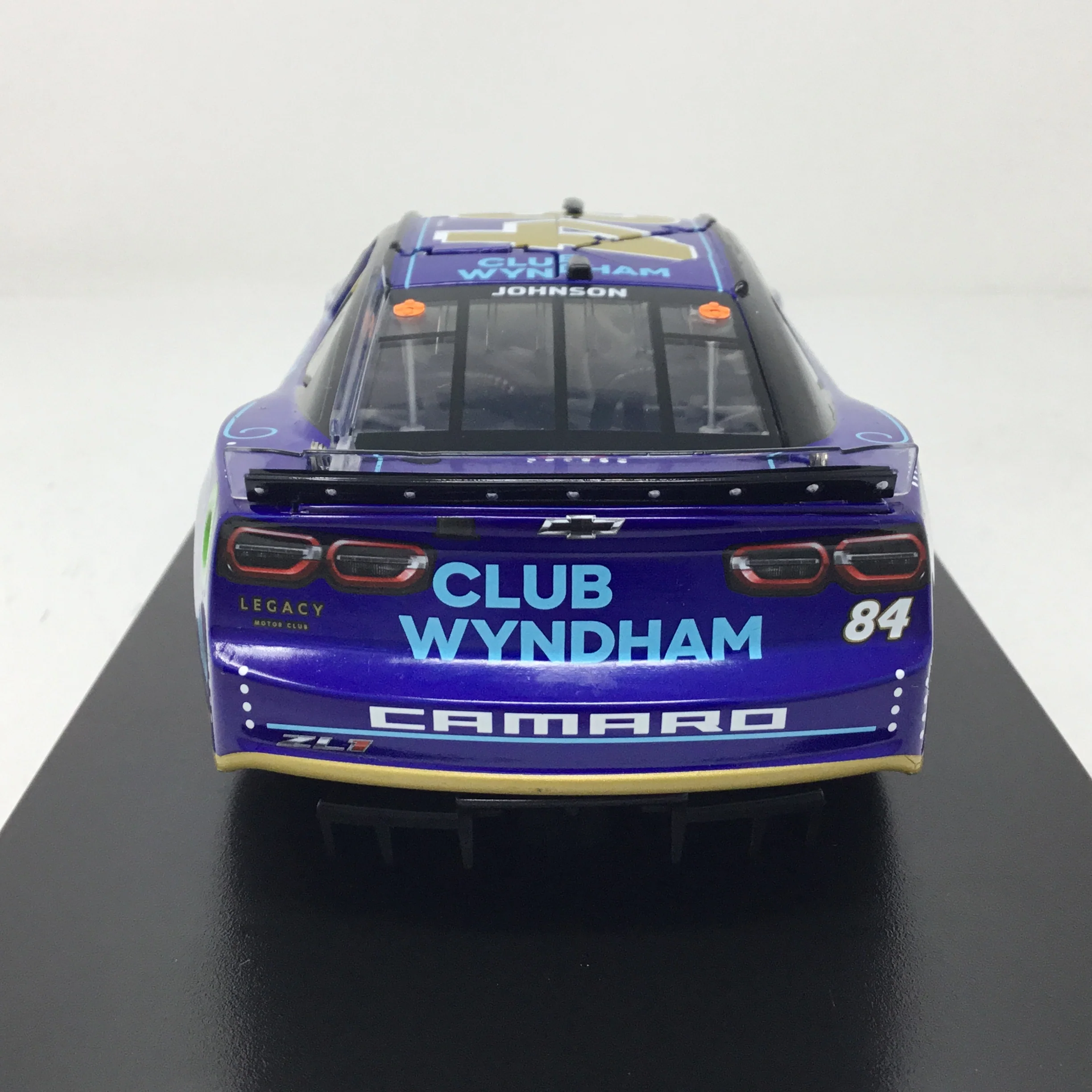 Jimmie Johnson 2023 Club Wyndham 1:24 Elite Diecast - Image 5