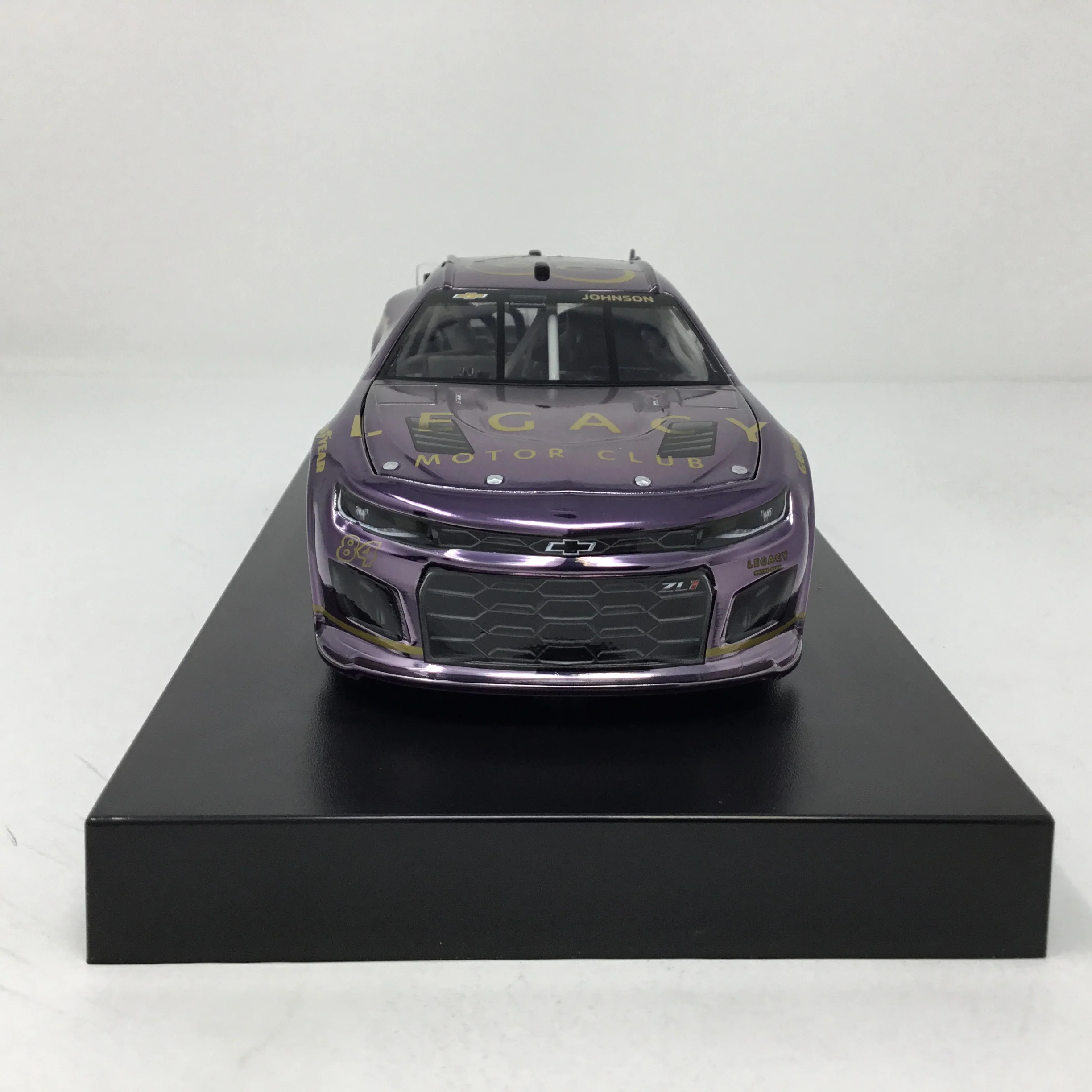 Jimmie Johnson 2023 Legacy Motor Club Test Car Color Chrome 1:24 Diecast - Image 3