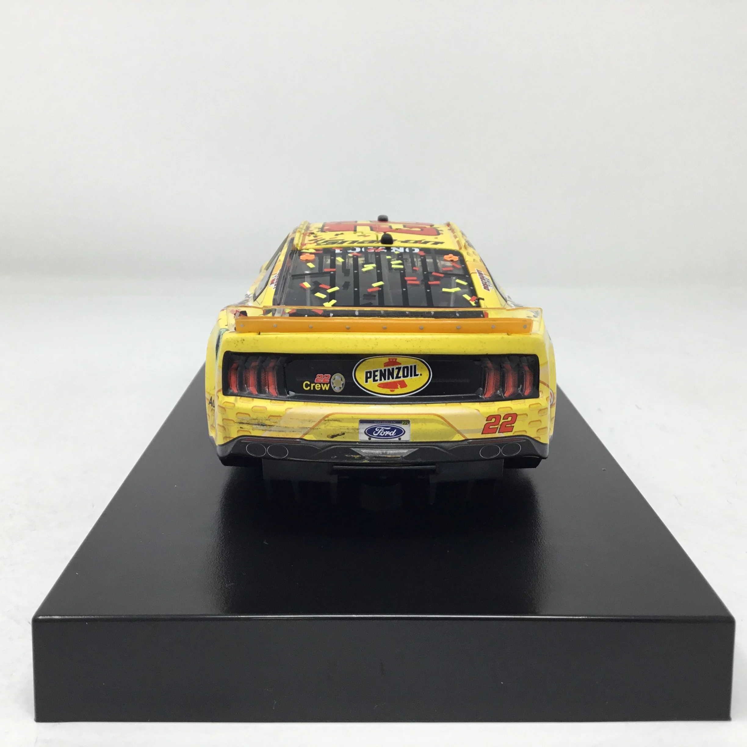 Joey Logano 2022 Pennzoil Las Vegas Win 1:24 Diecast - Image 5
