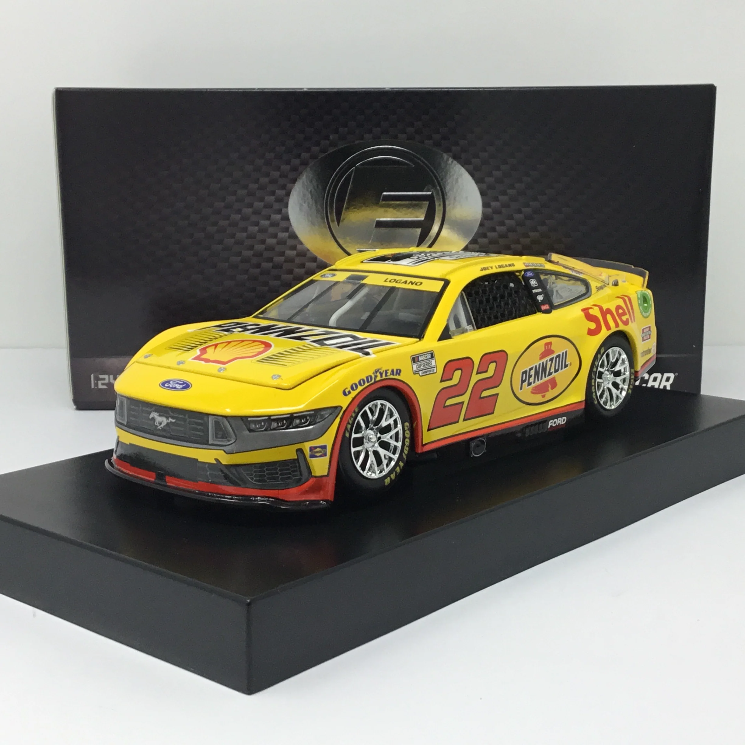 Joey Logano 2024 Shell-Pennzoil Cup Champion 1:24 Elite Diecast