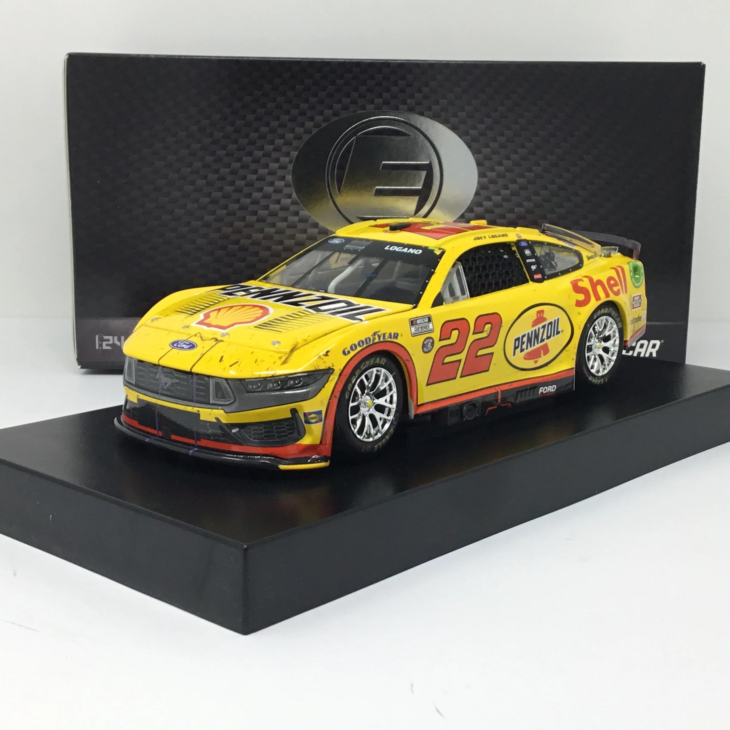 Joey Logano 2024 Shell-Pennzoil Nashville Race Win 1:24 Elite Diecast