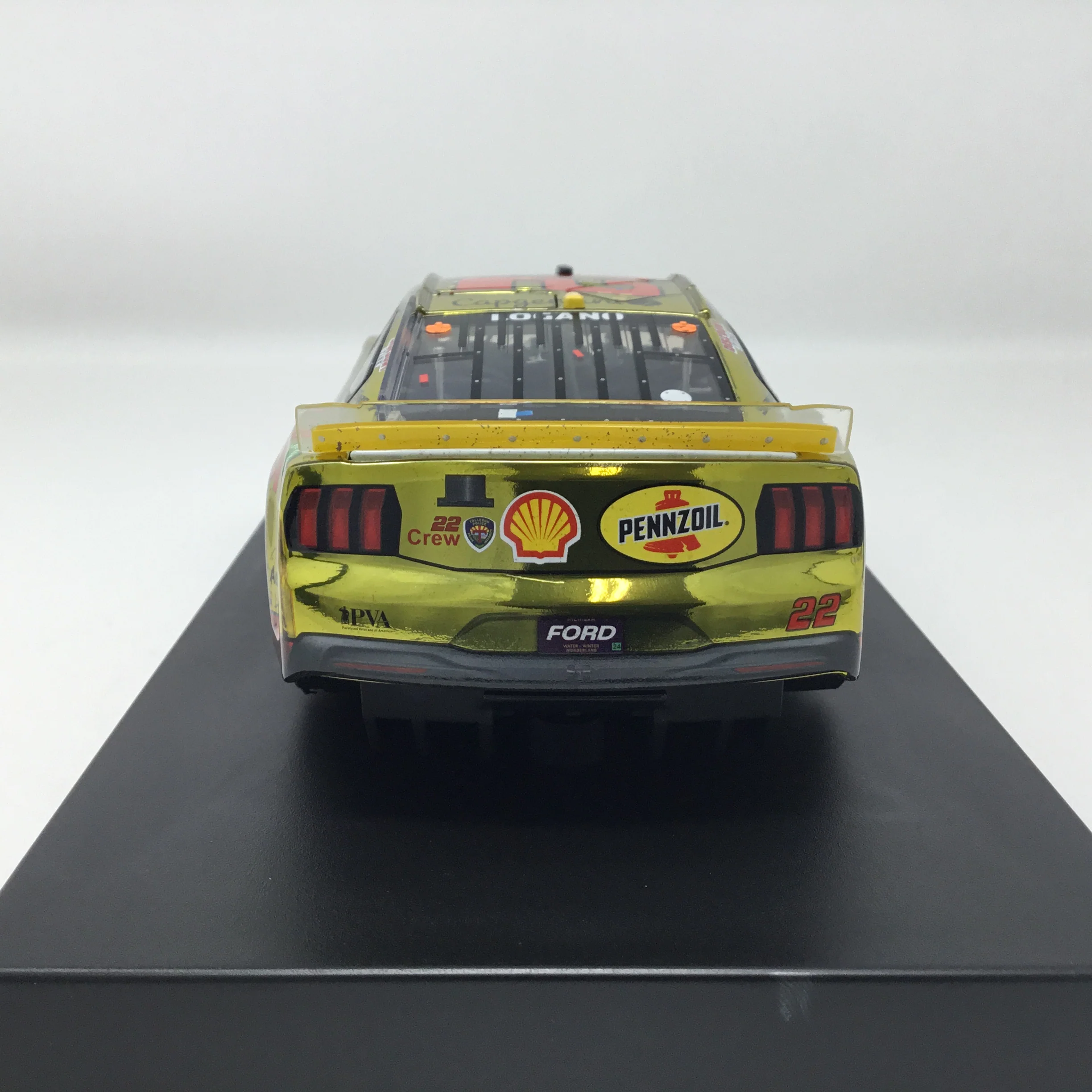 Joey Logano 2024 Shell-Pennzoil Phoenix Race Win 1:24 Color Chrome Diecast - Image 5