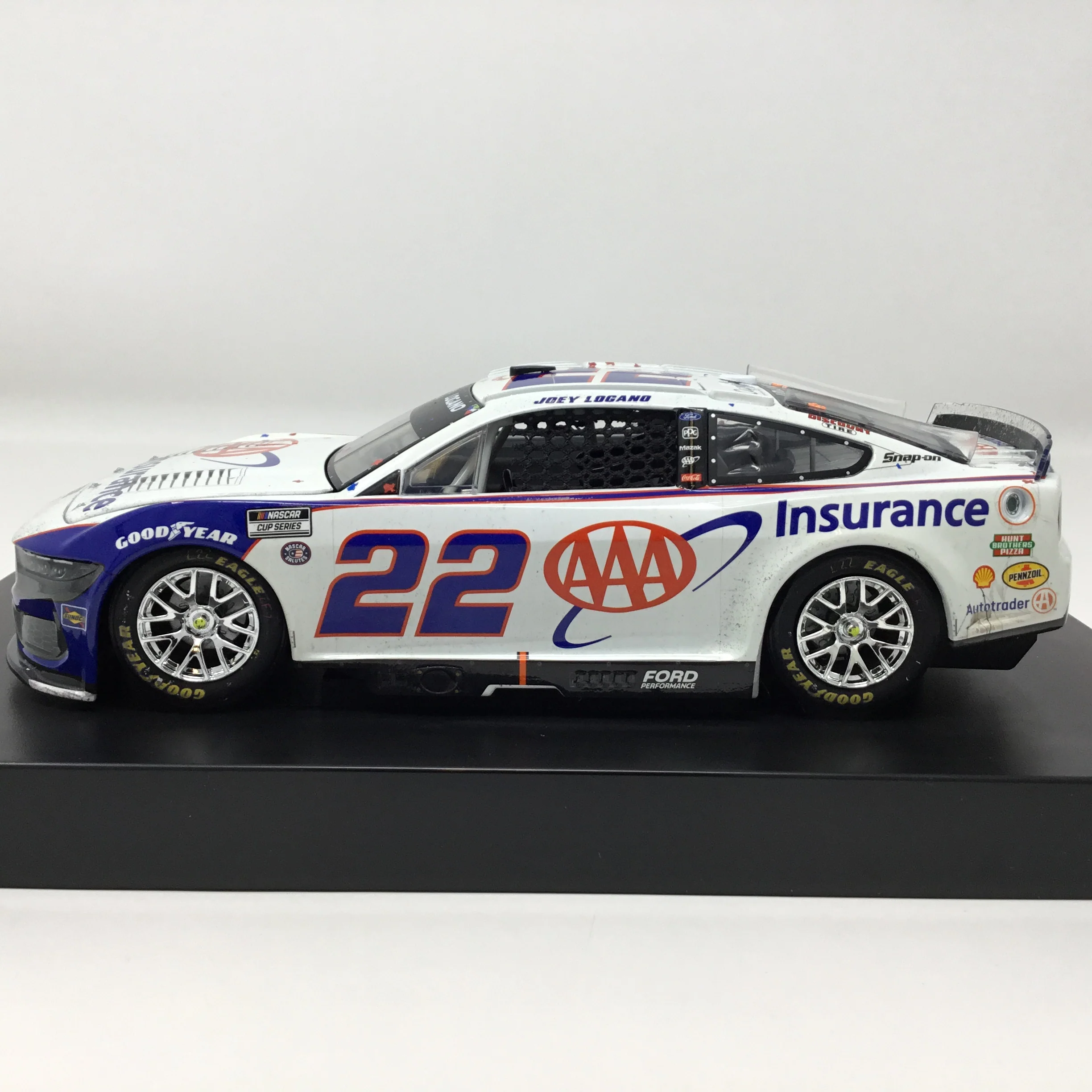 Joey Logano 2025 AAA Insurance Texas Race Win 1:24 Diecast - Image 3