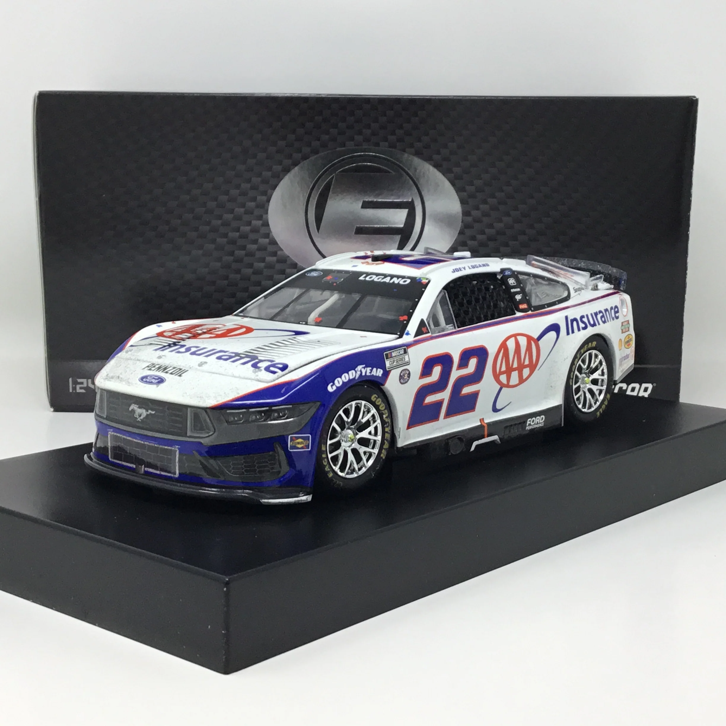 Joey Logano 2025 AAA Insurance Texas Race Win Elite 1:24 Diecast